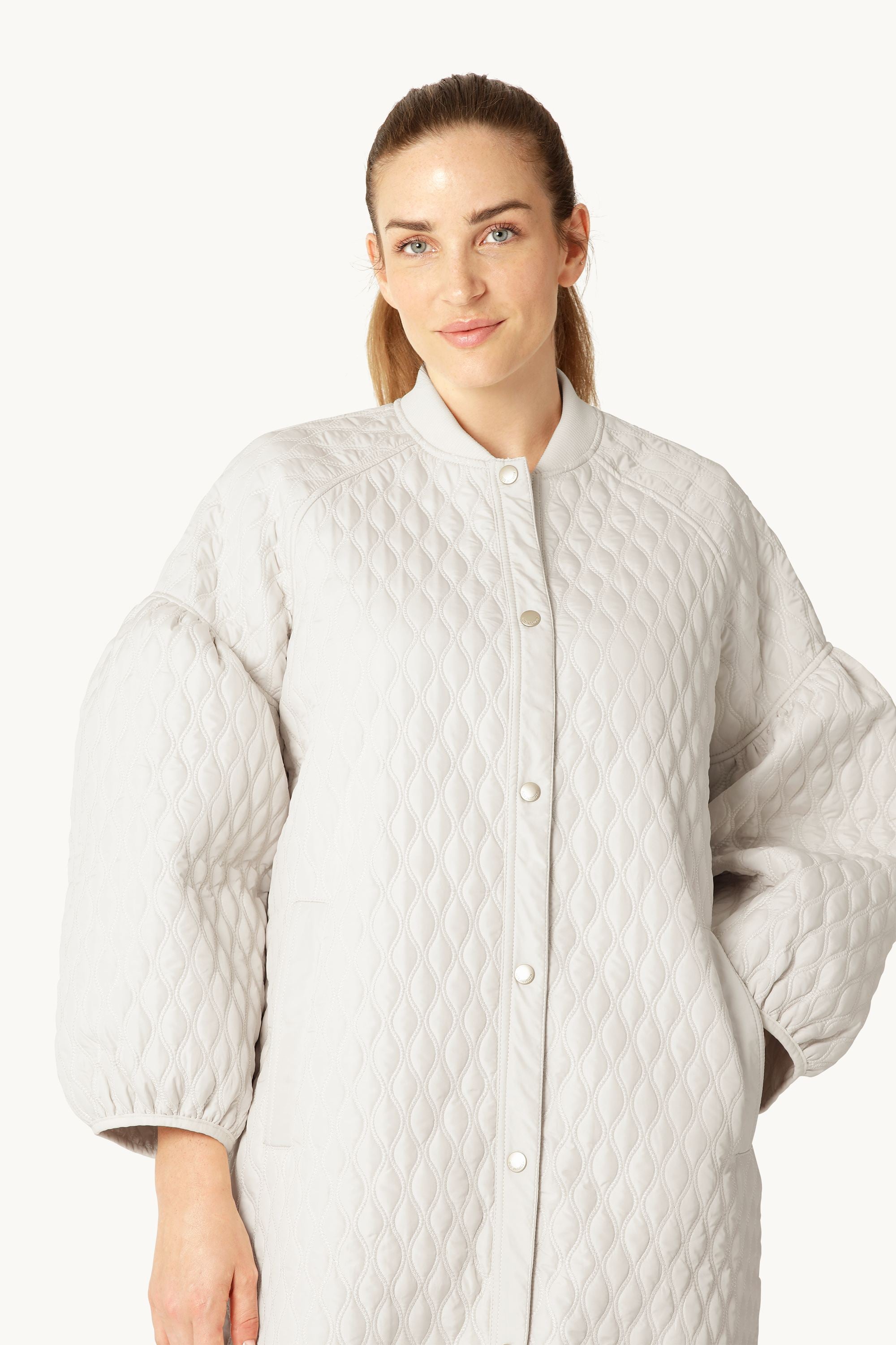 Long Quilt Jacket - Milk Creme