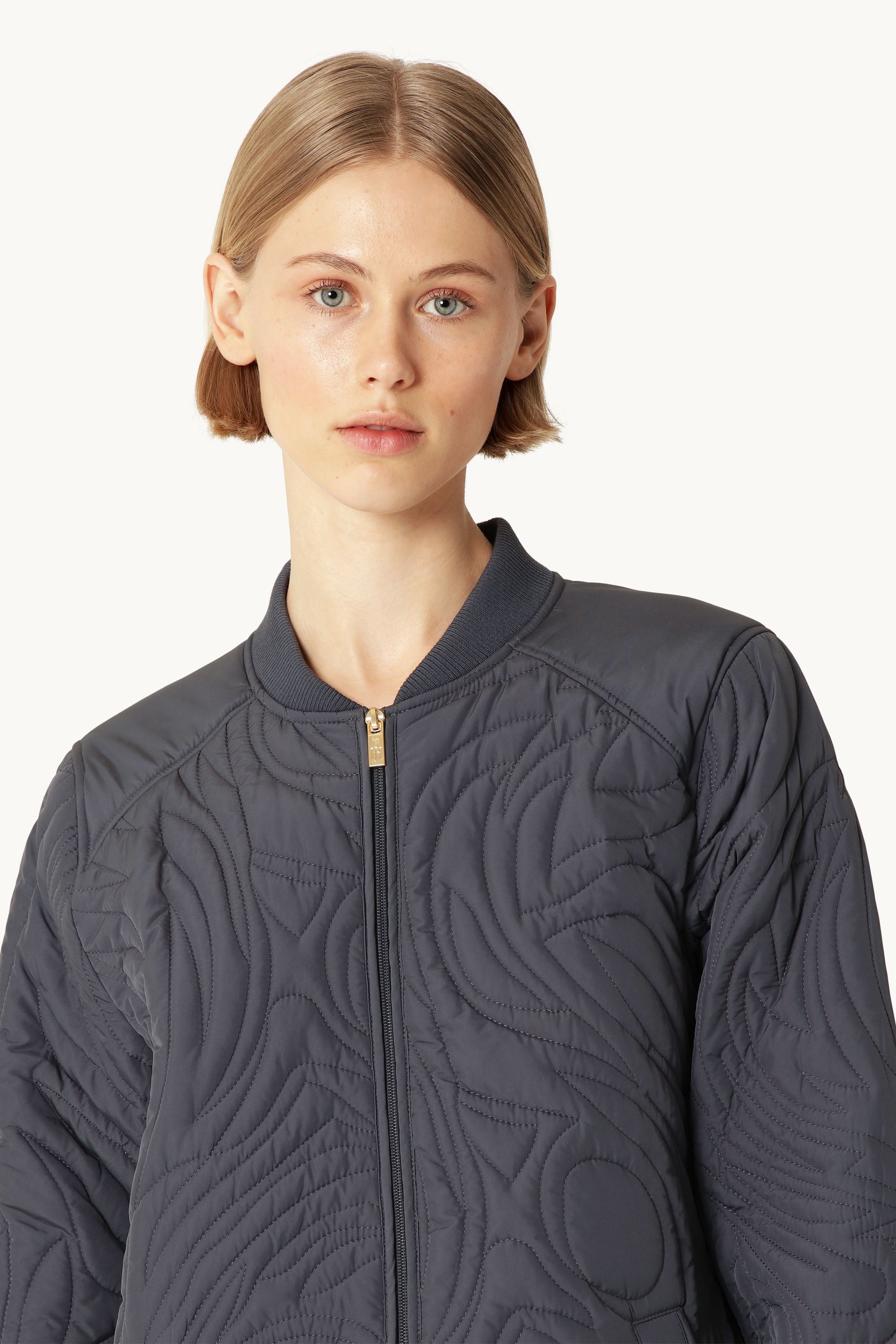 Quilt Jacket - Ombre Blue