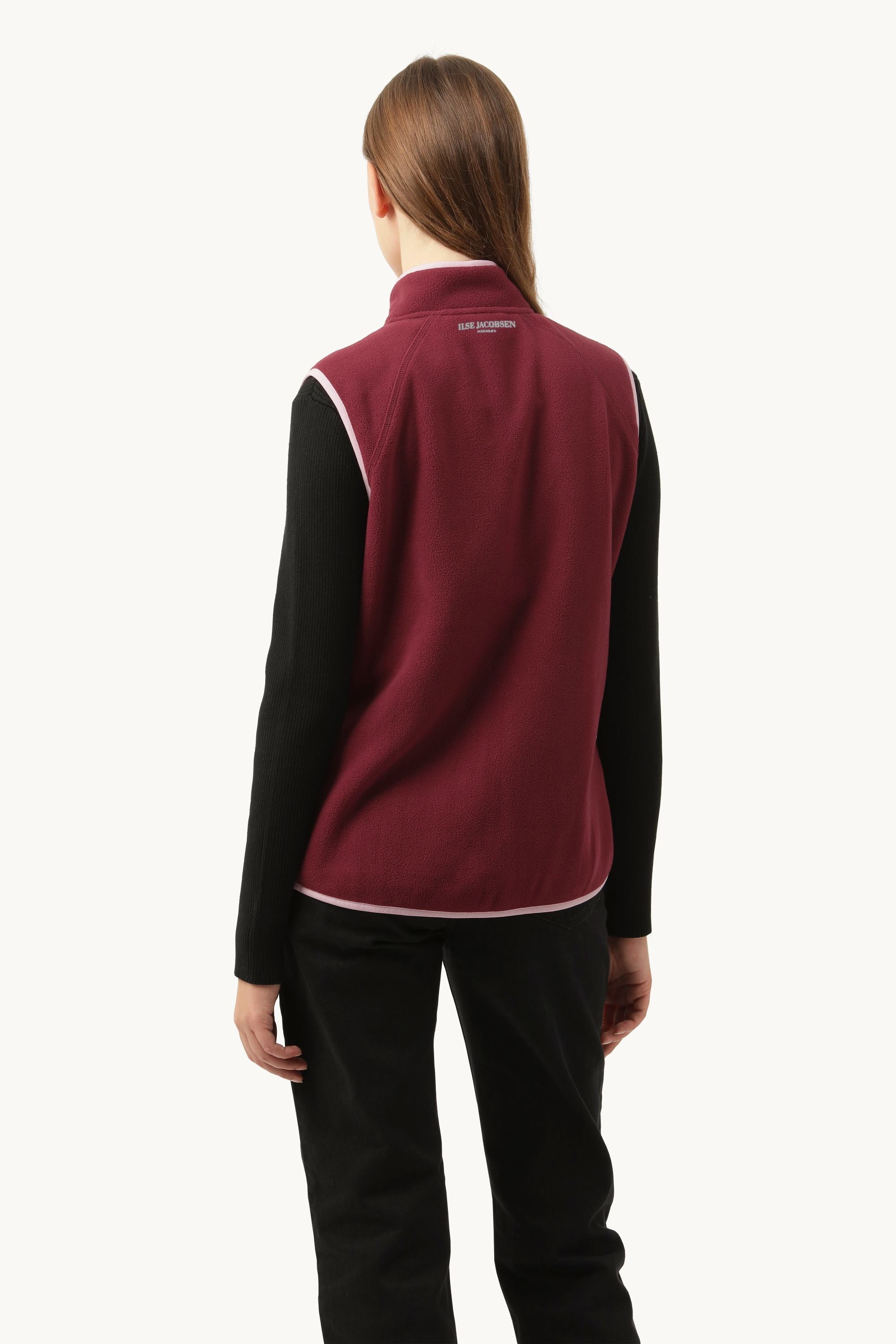 Cuddle Vest - Maroon Banner