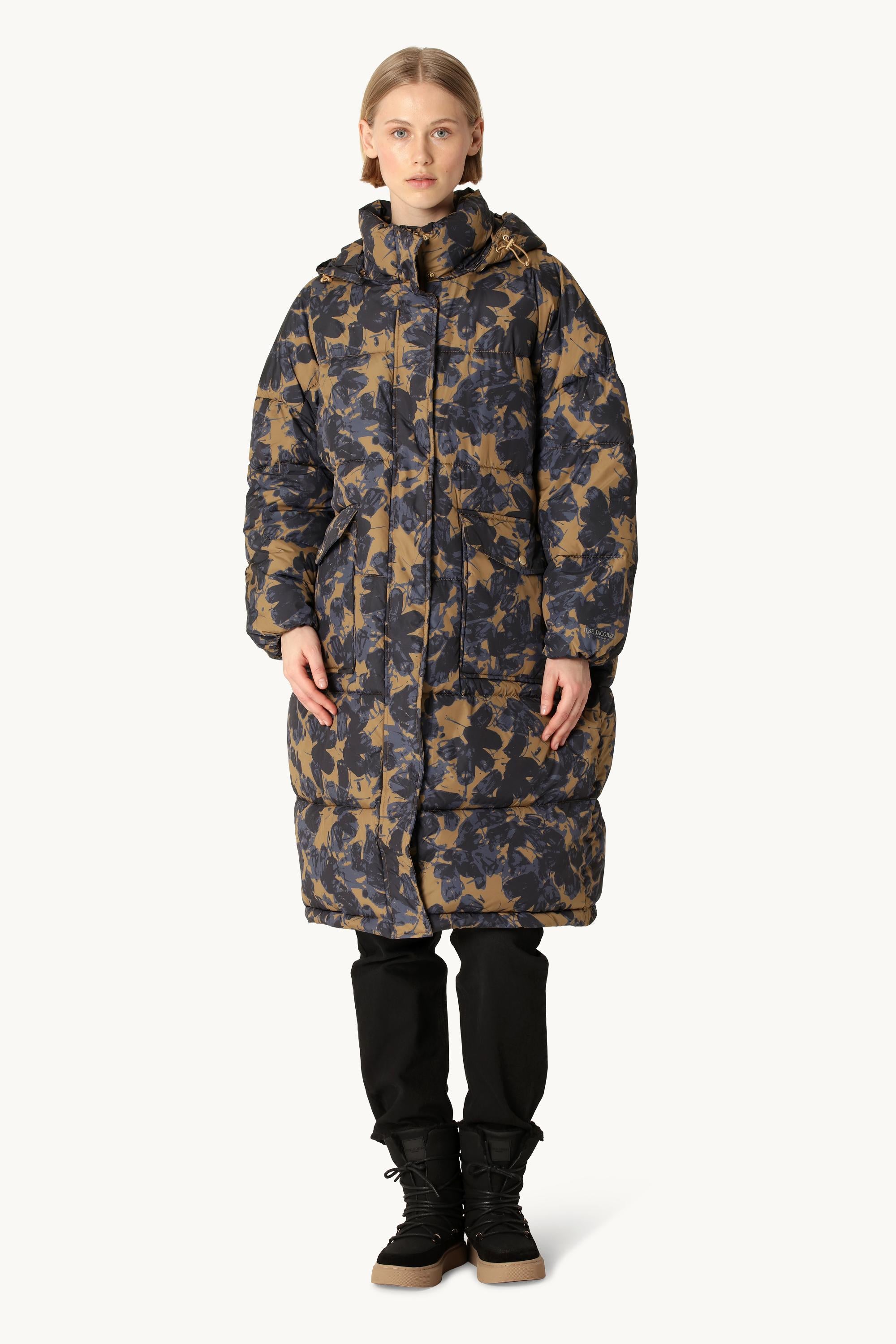 Long Padded Coat - Beige Butterfly