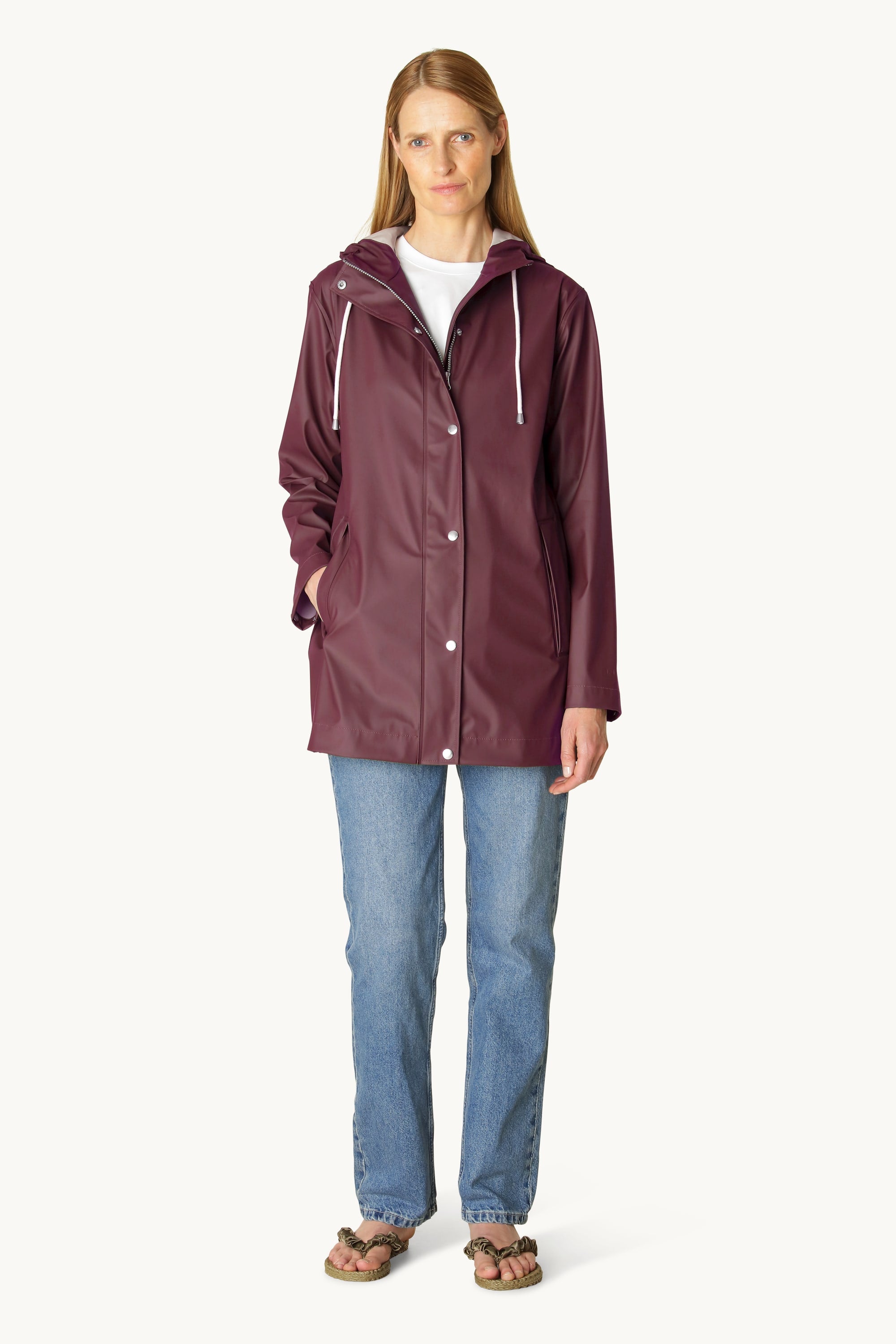 Impermeable Ligero - Maroon Banner