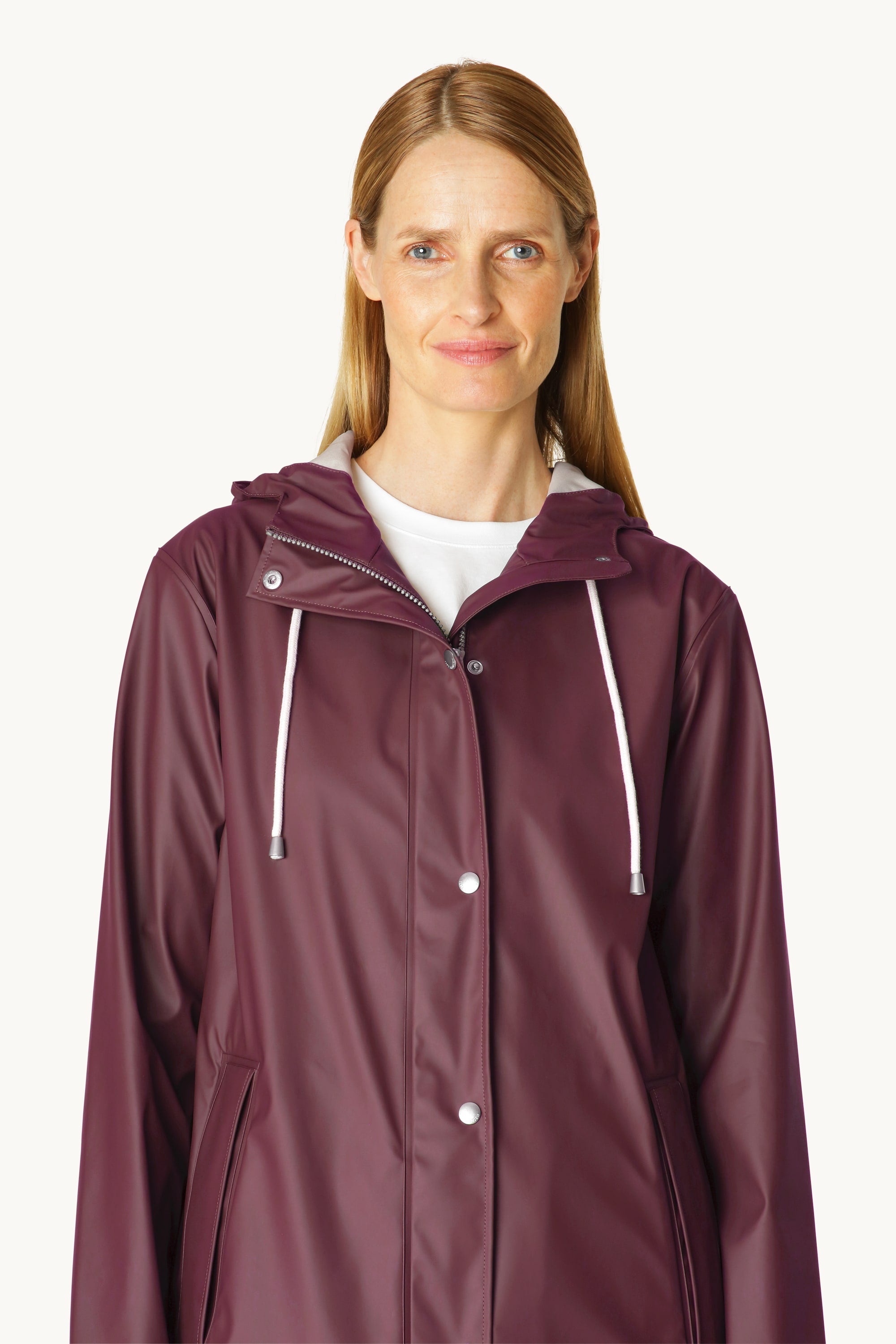Impermeable Ligero - Maroon Banner