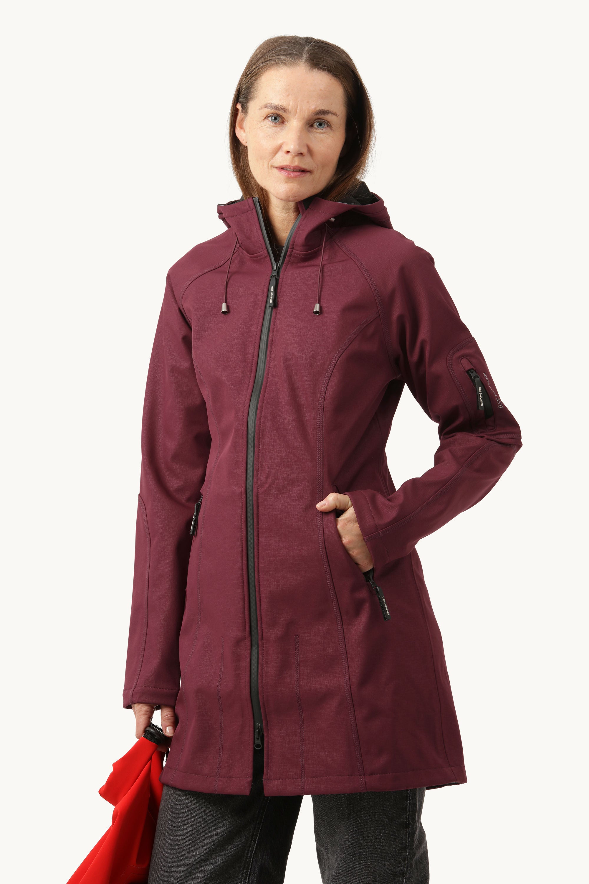 Impermeable Softshell - Maroon Banner