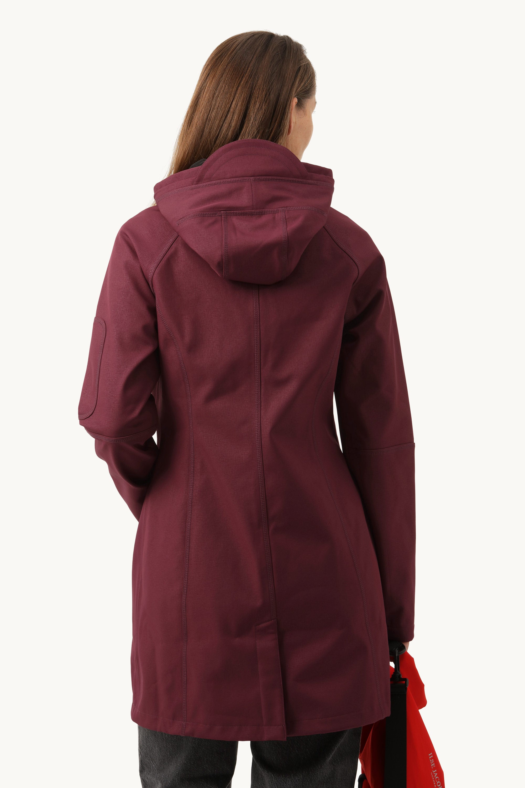 Impermeable Softshell - Maroon Banner