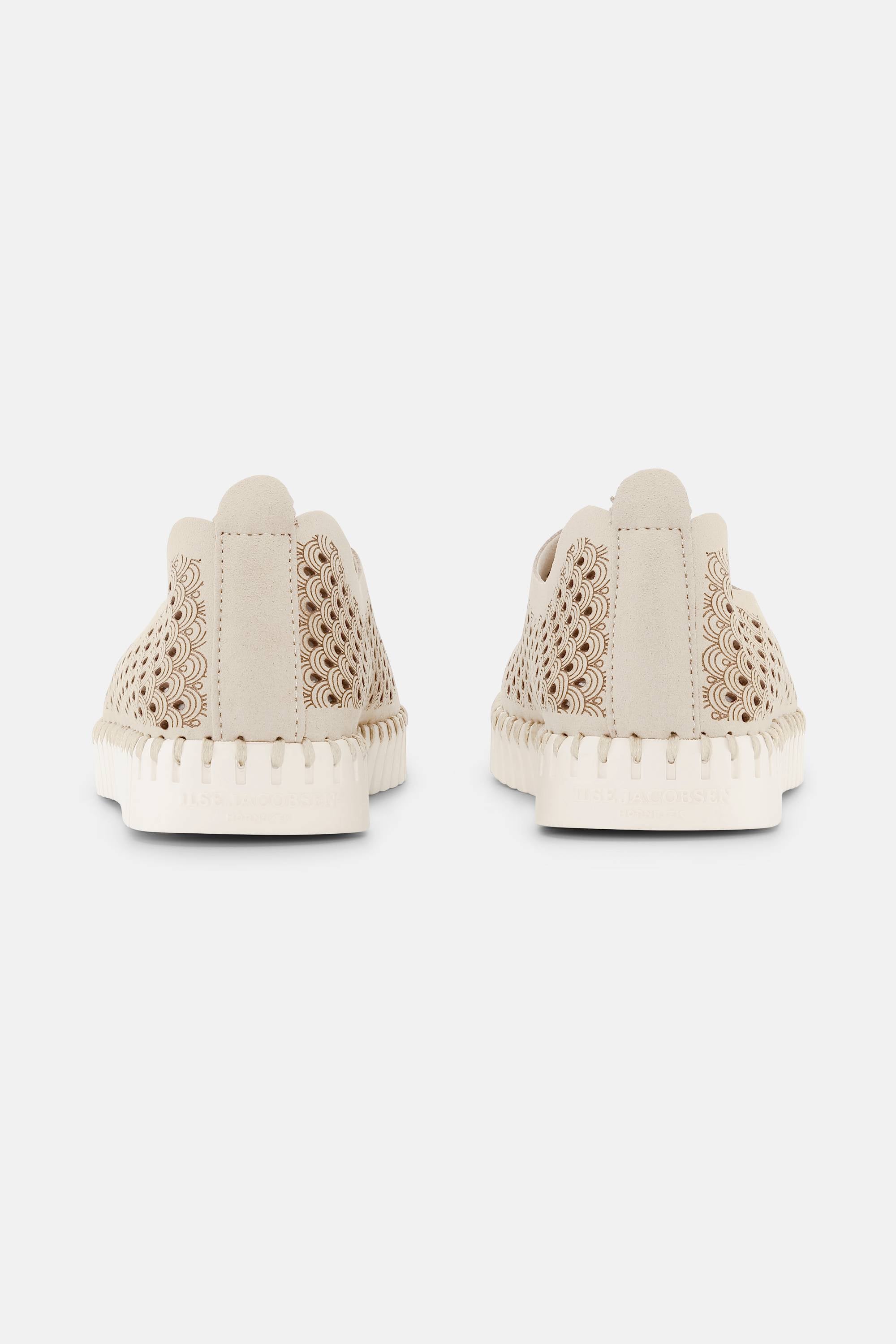 Tulip Flats - Milk Creme