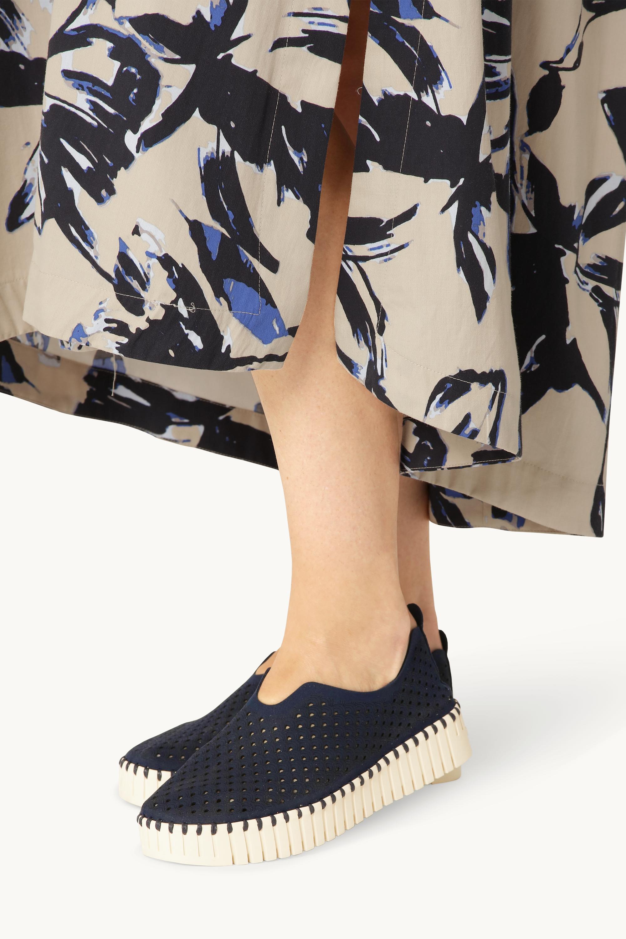 Platform Tulip Flats - Dark Indigo