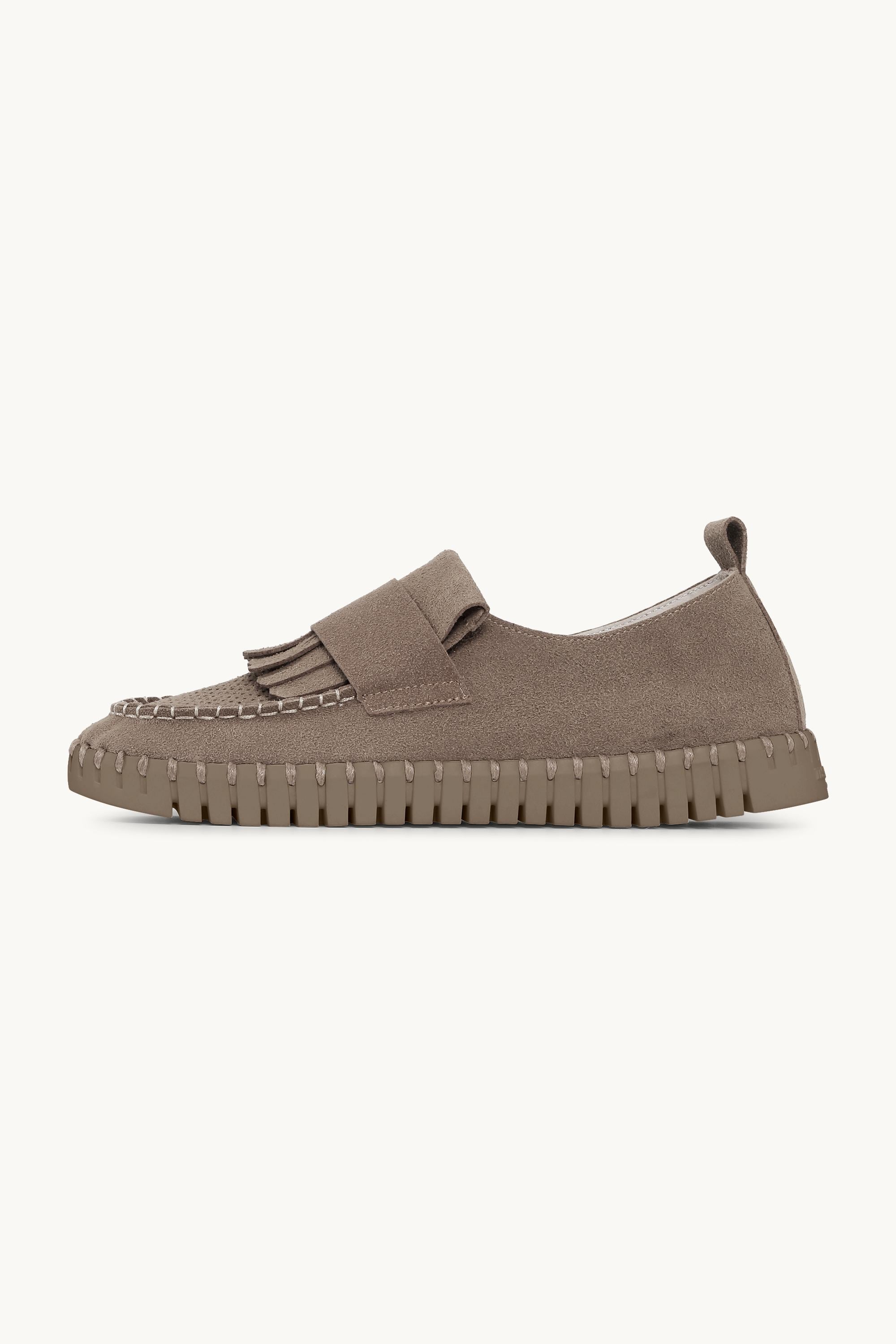 Tulip Fringe Loafer - Falcon Falcon