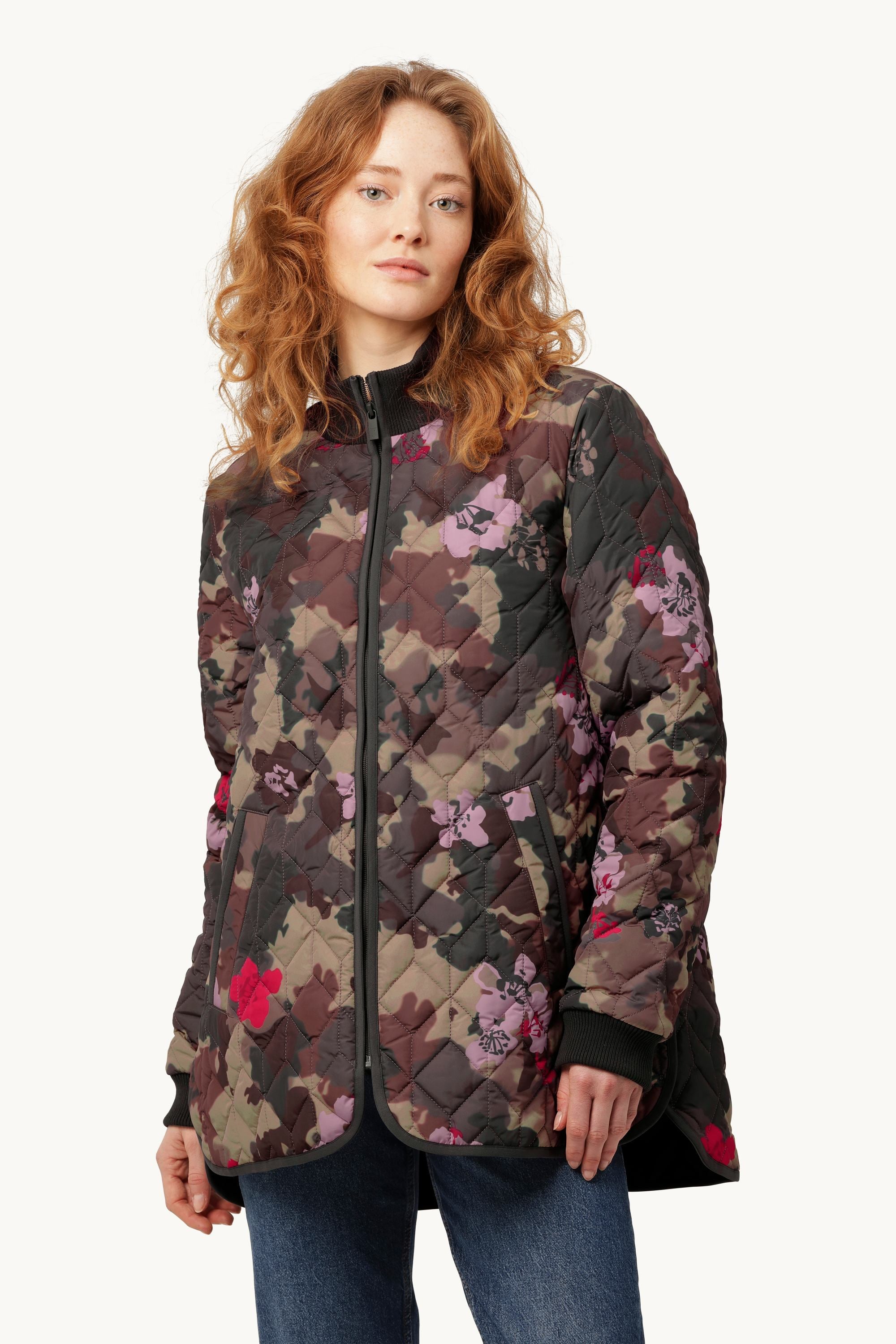 Short Quilt Jacket - Floral Camo