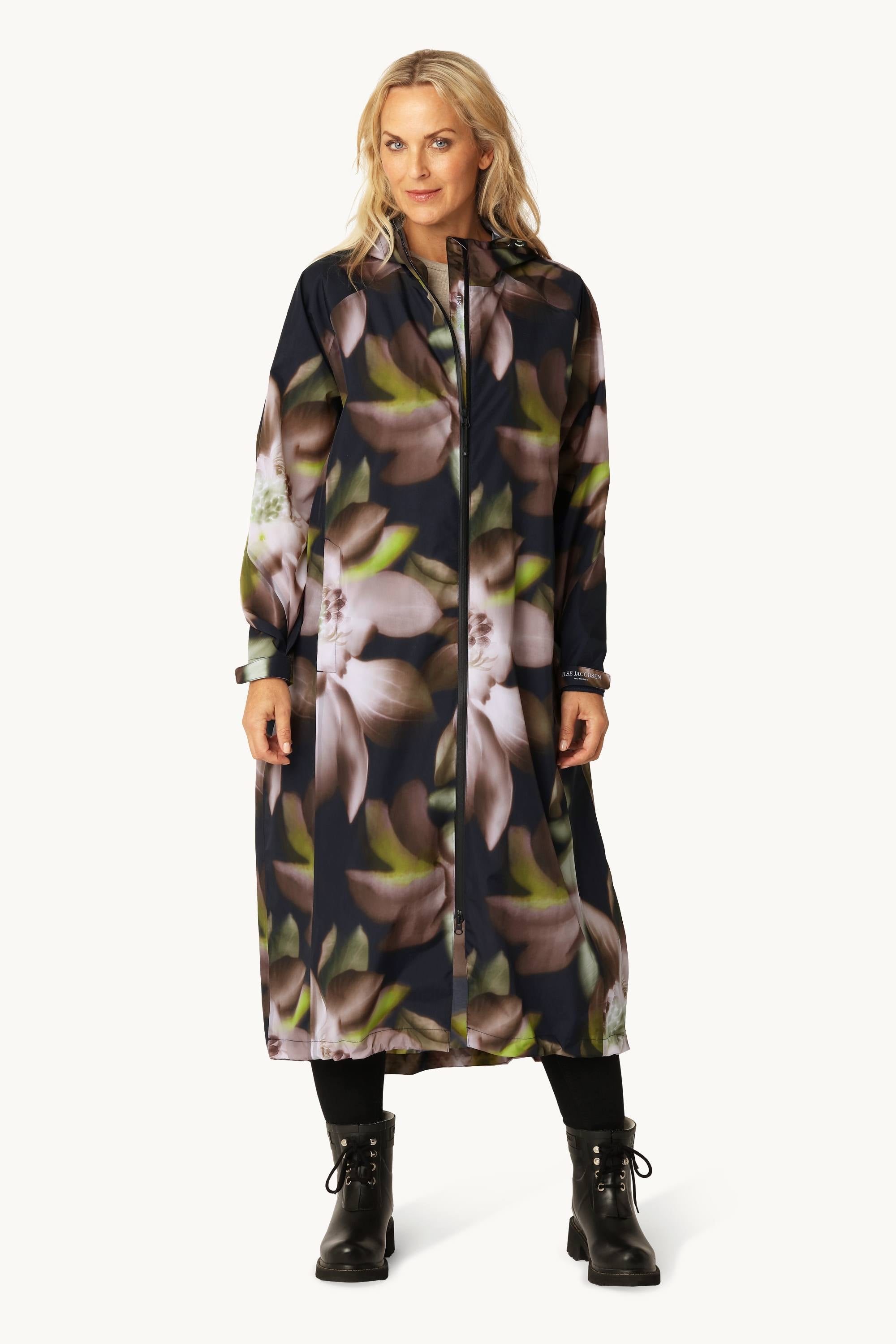 Raincoat - Dark Photoristic Flower