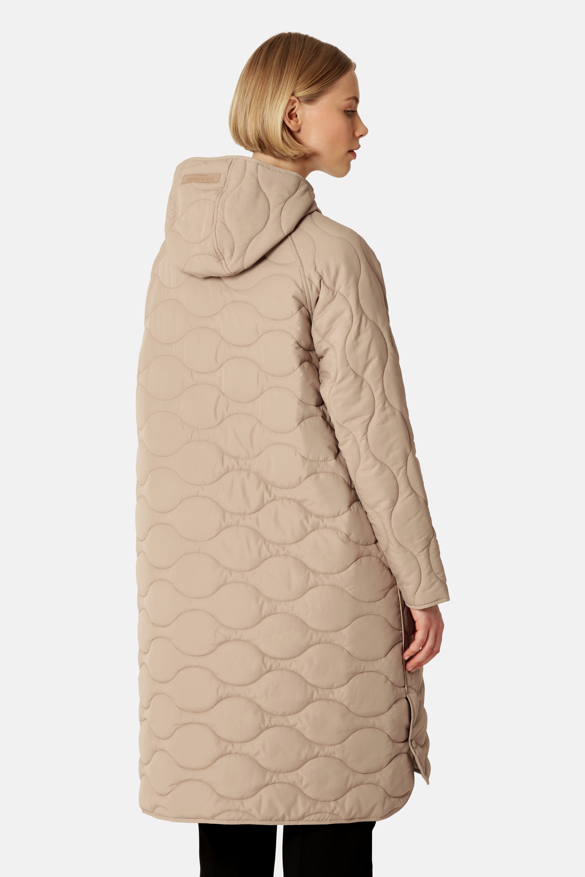 Long Quilt Jacket with Hood - Wheat