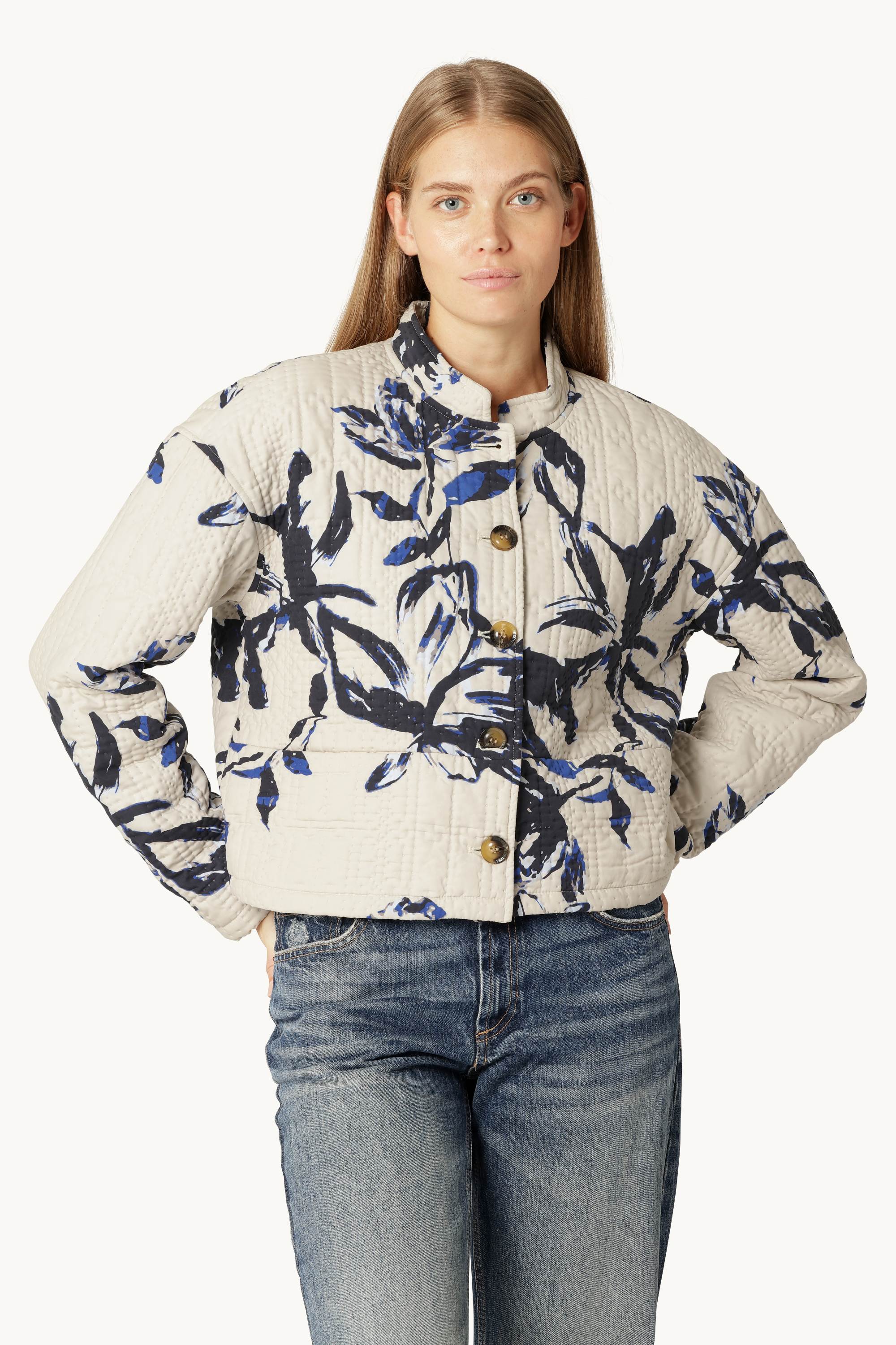 Short Quilt Jacket - Beige Artsy Stroke Flower