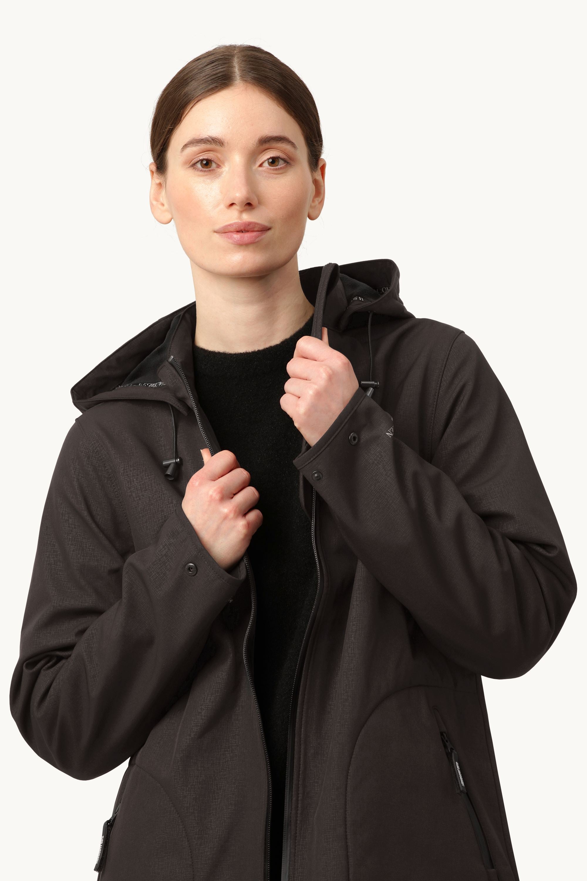 Impermeable Softshell Corte A - Black