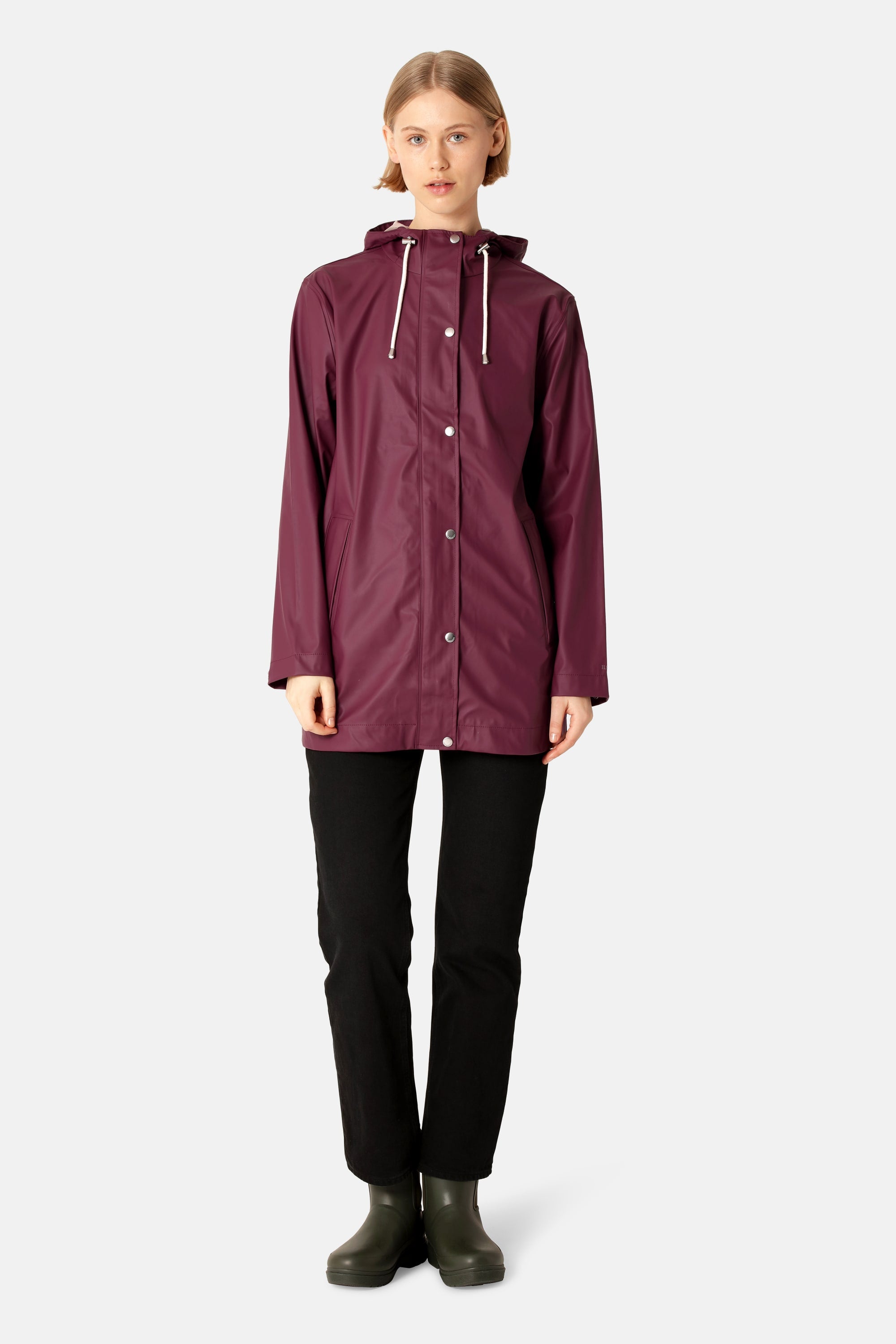Impermeable Ligero - Maroon Banner