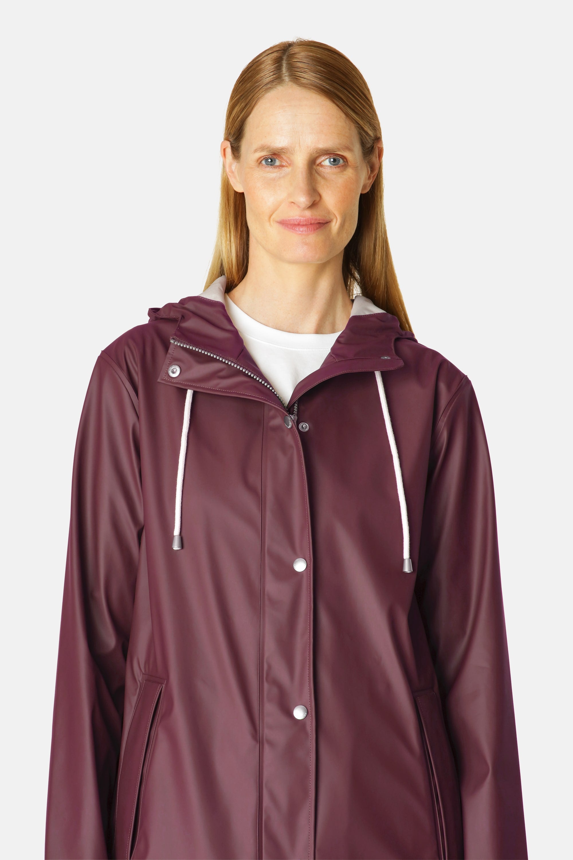Impermeable Ligero - Maroon Banner