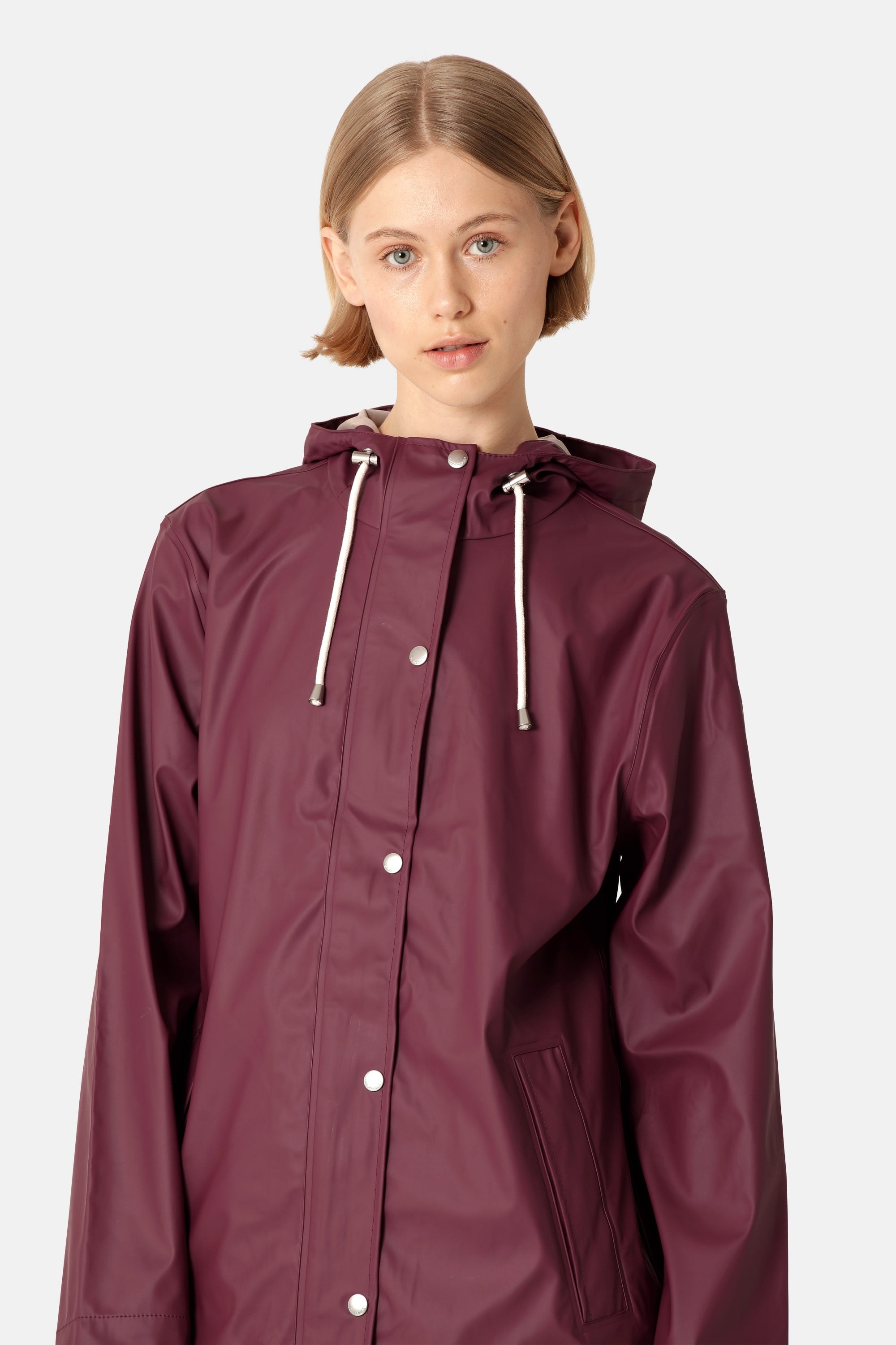 Impermeable Ligero - Maroon Banner