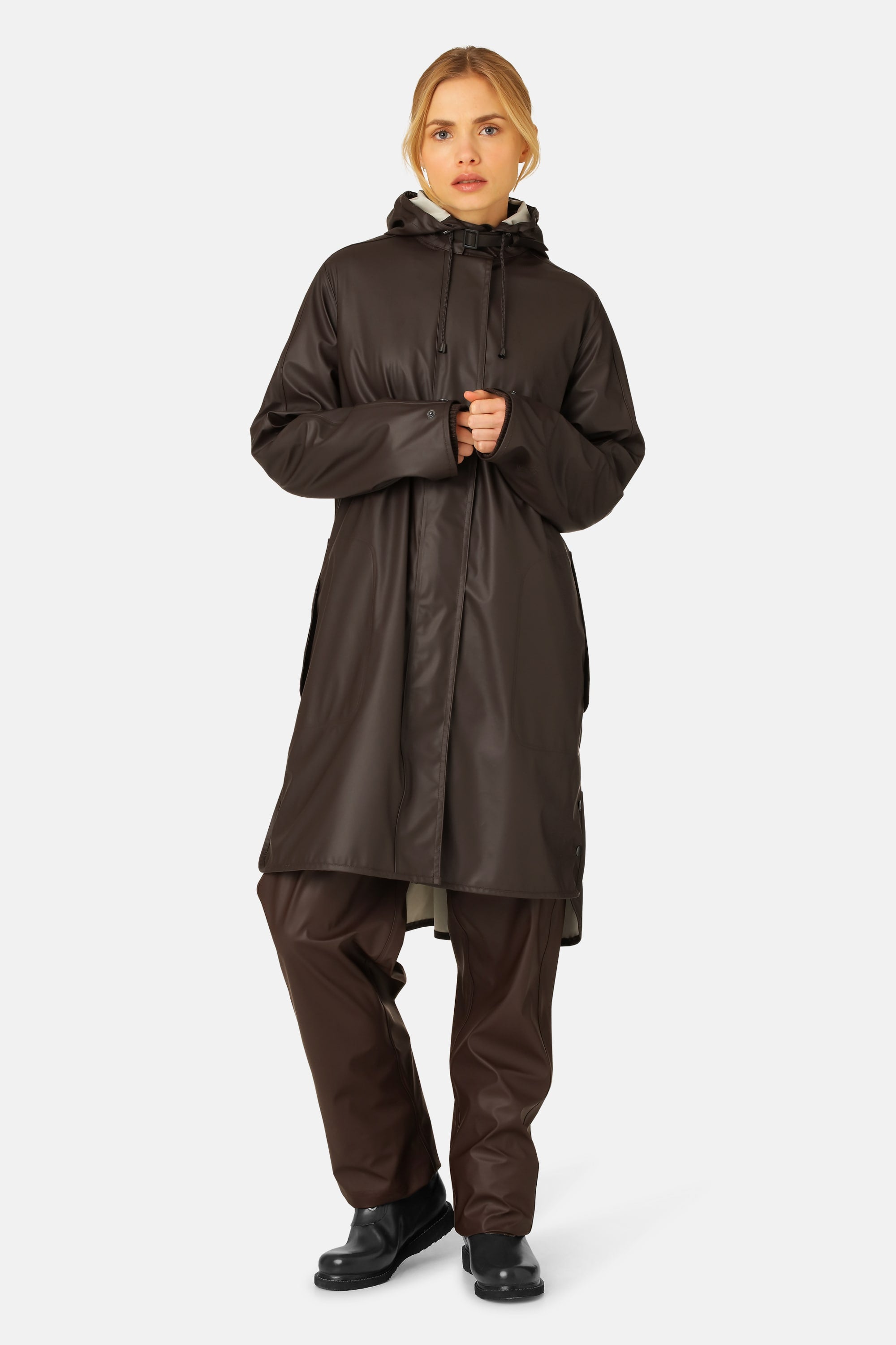 Chubasquero Ligero - Ganache