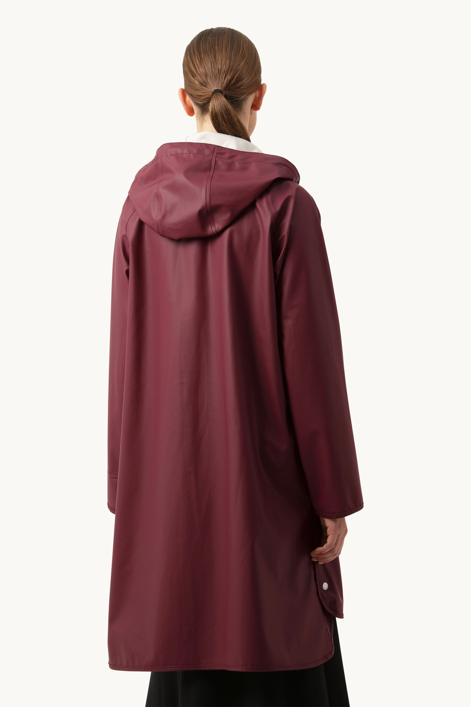 Chubasquero Ligero - Maroon Banner