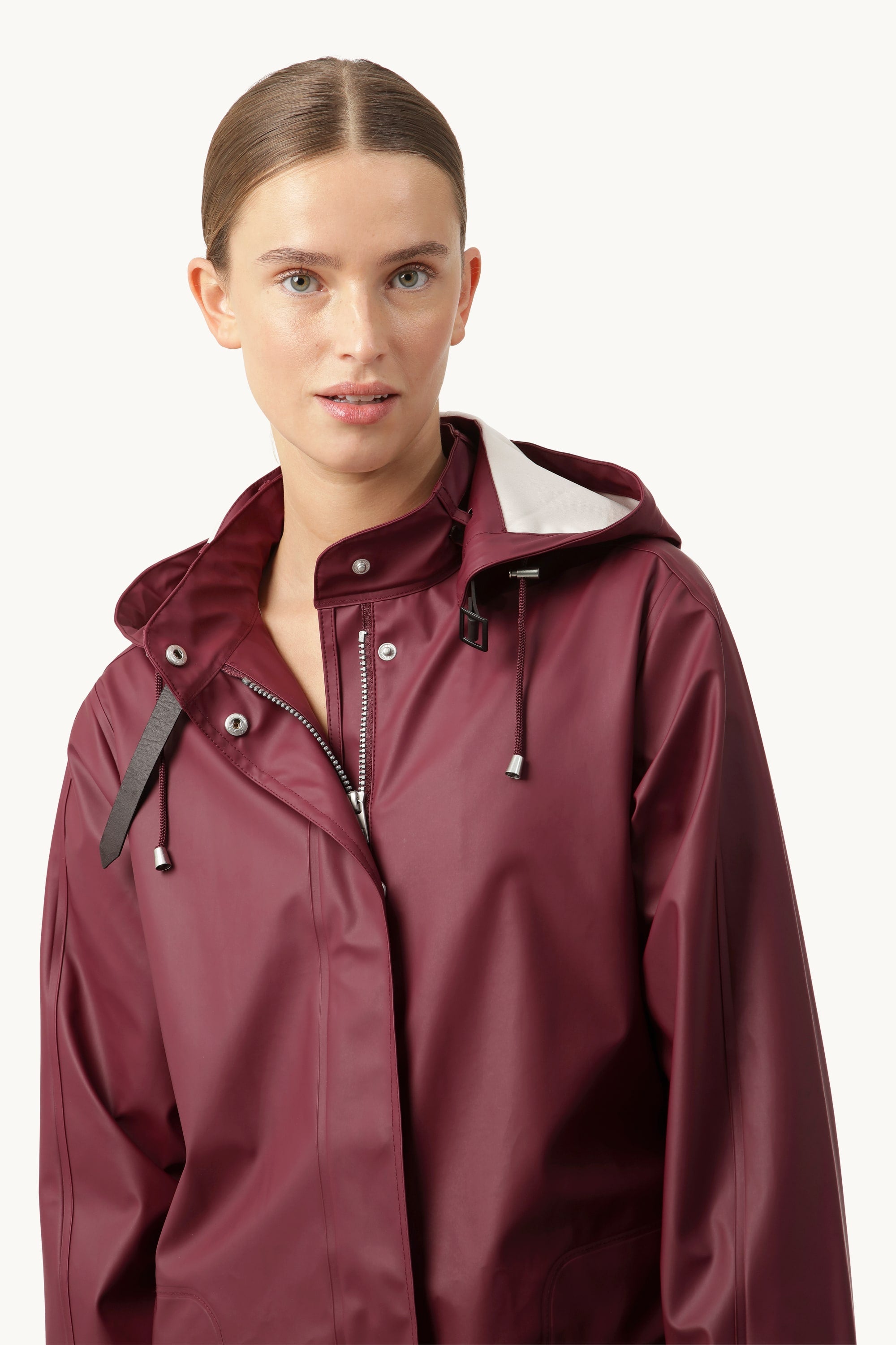 Chubasquero Ligero - Maroon Banner