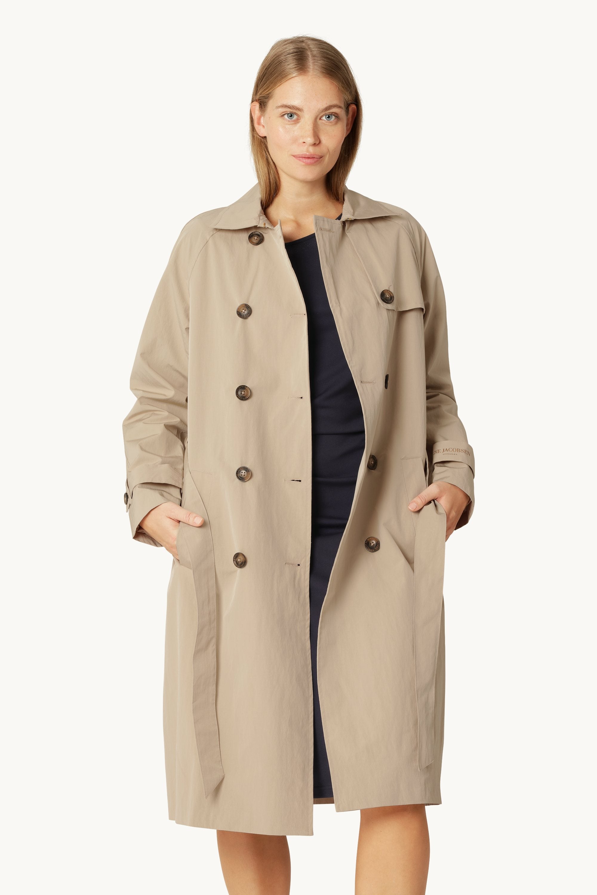 Technical Trench Raincoat - White Pepper