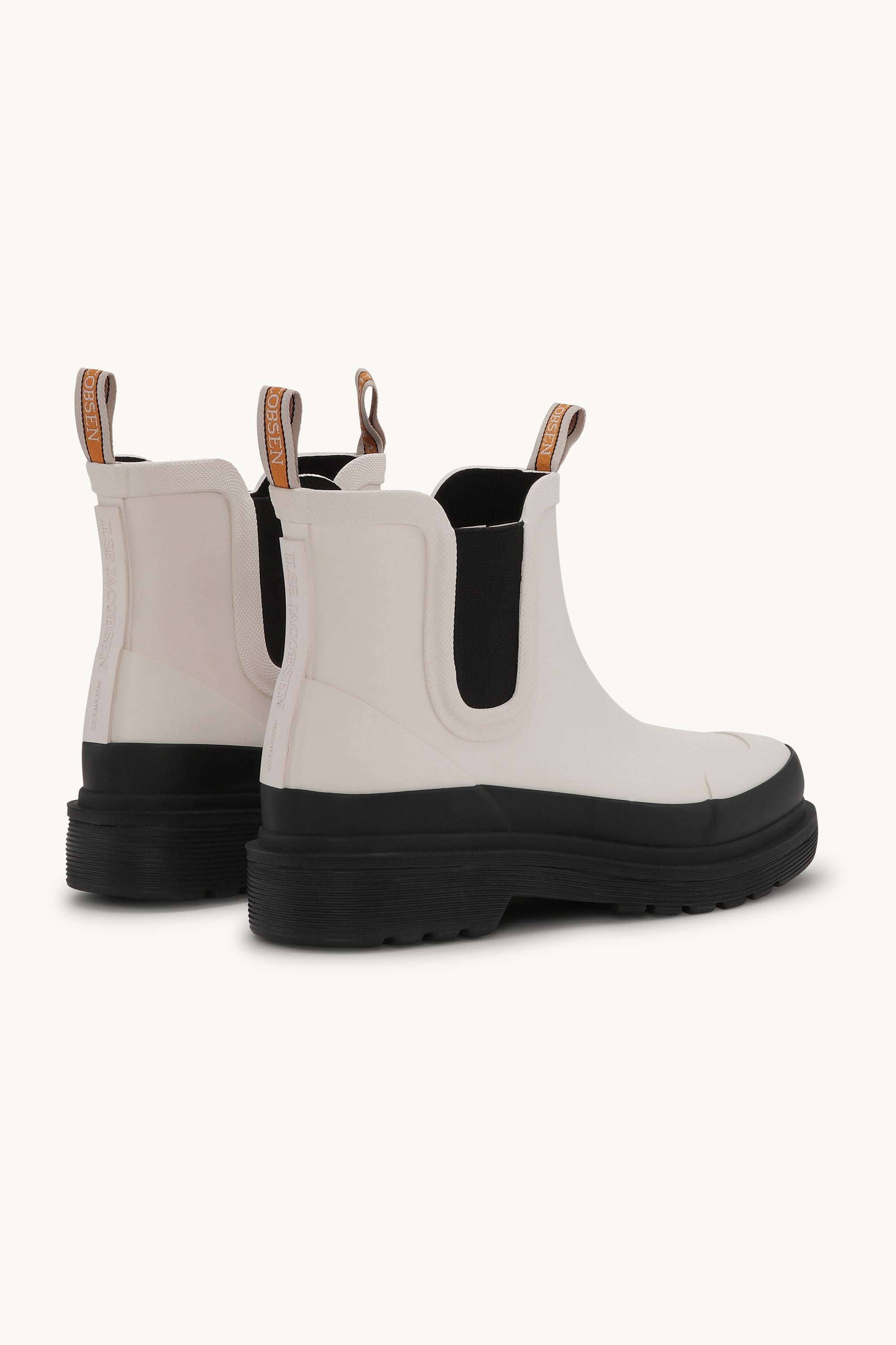 Chelsea Rain - Milk Creme