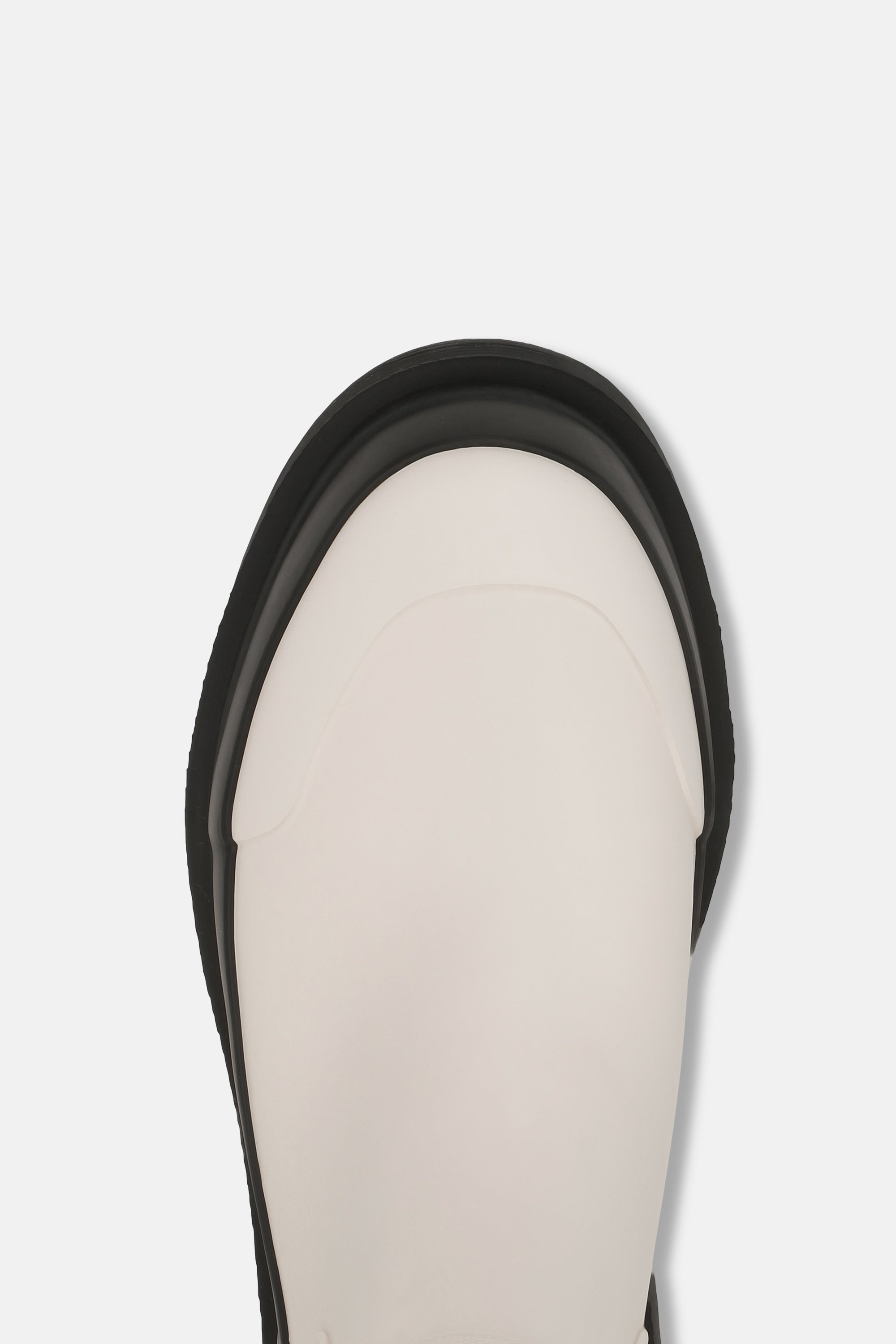 Chelsea Rain - Milk Creme