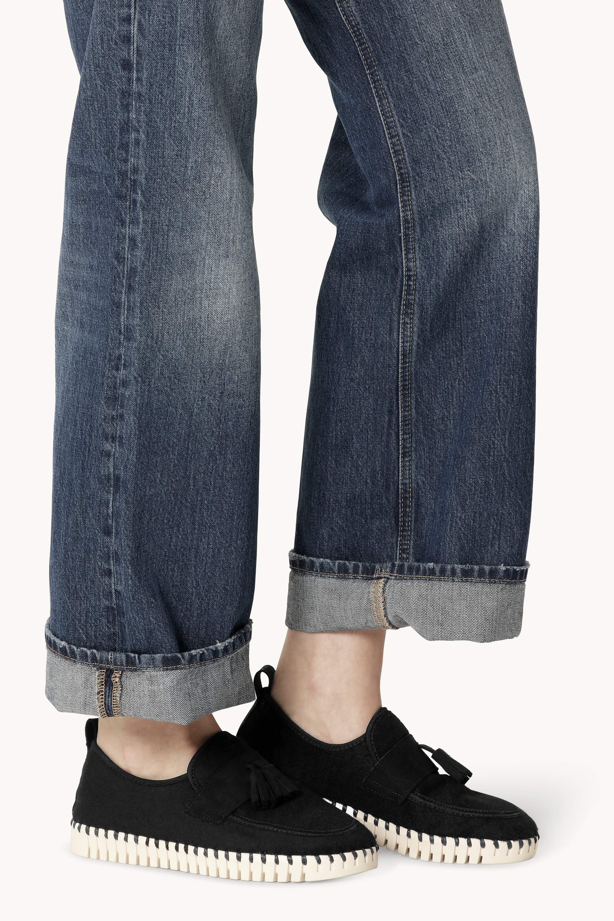 Tulip Wool Loafer - Black Pearled Ivory