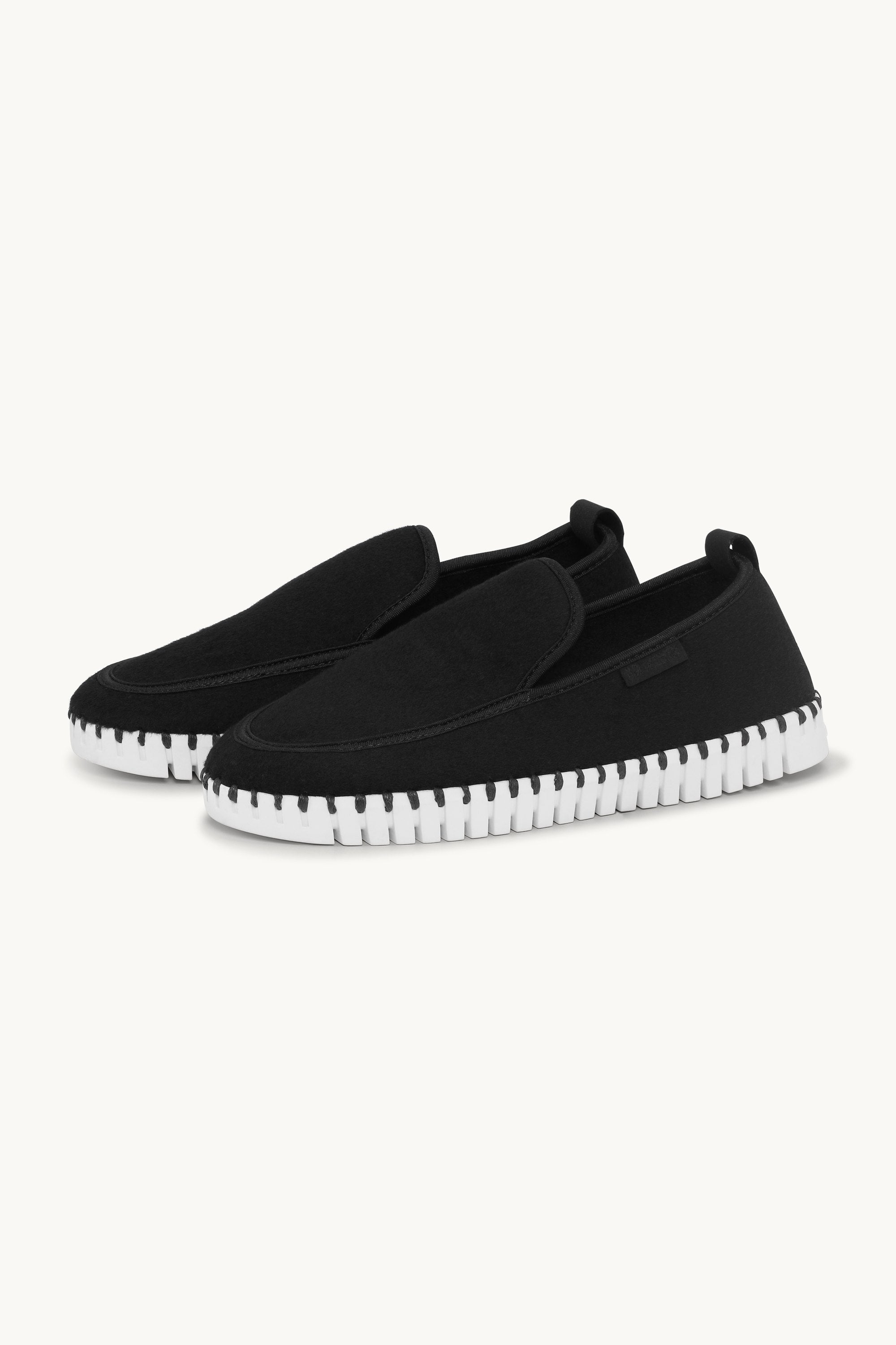 Tulip Wool Loafer - Black White