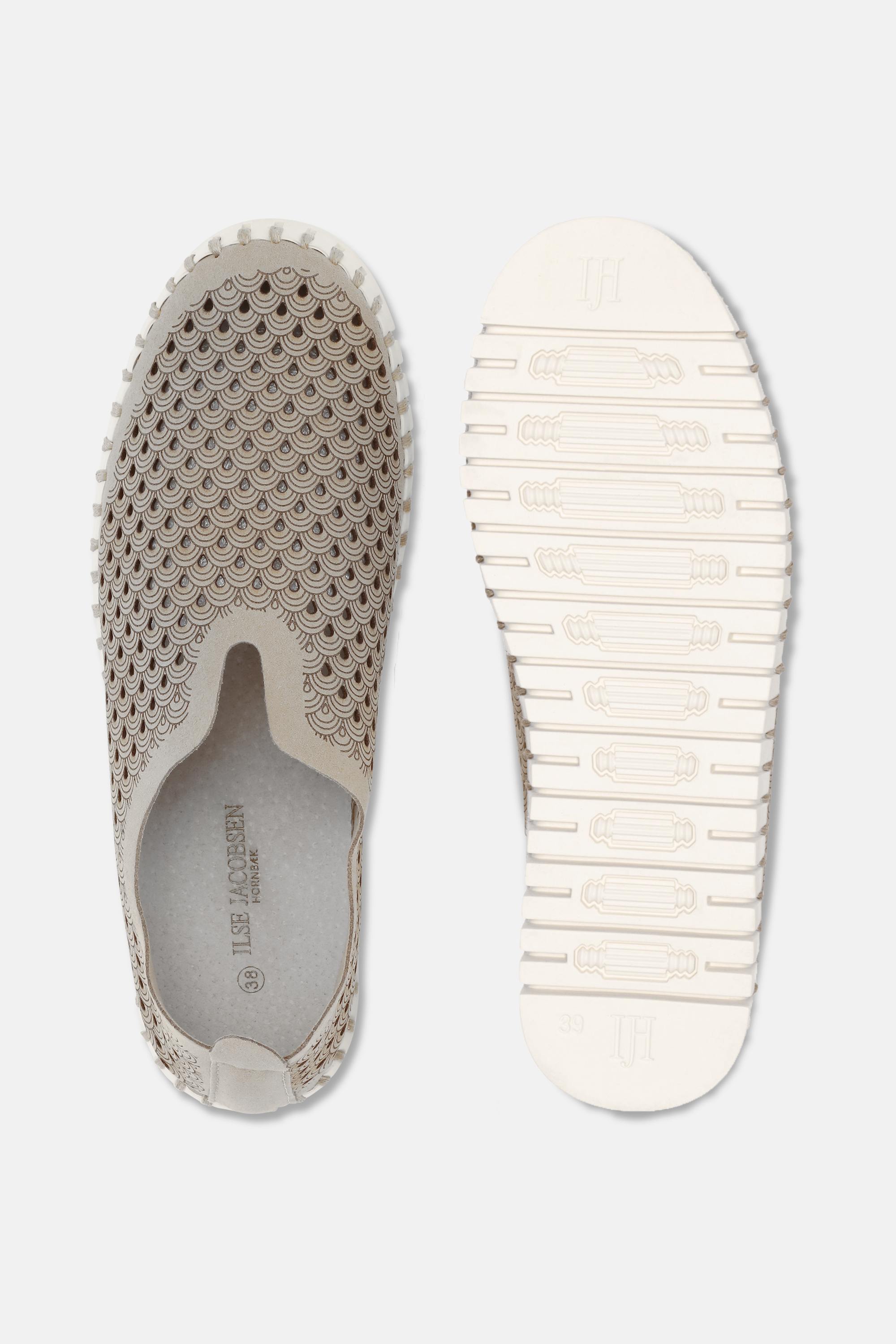 Tulip Flats - Atmosphere