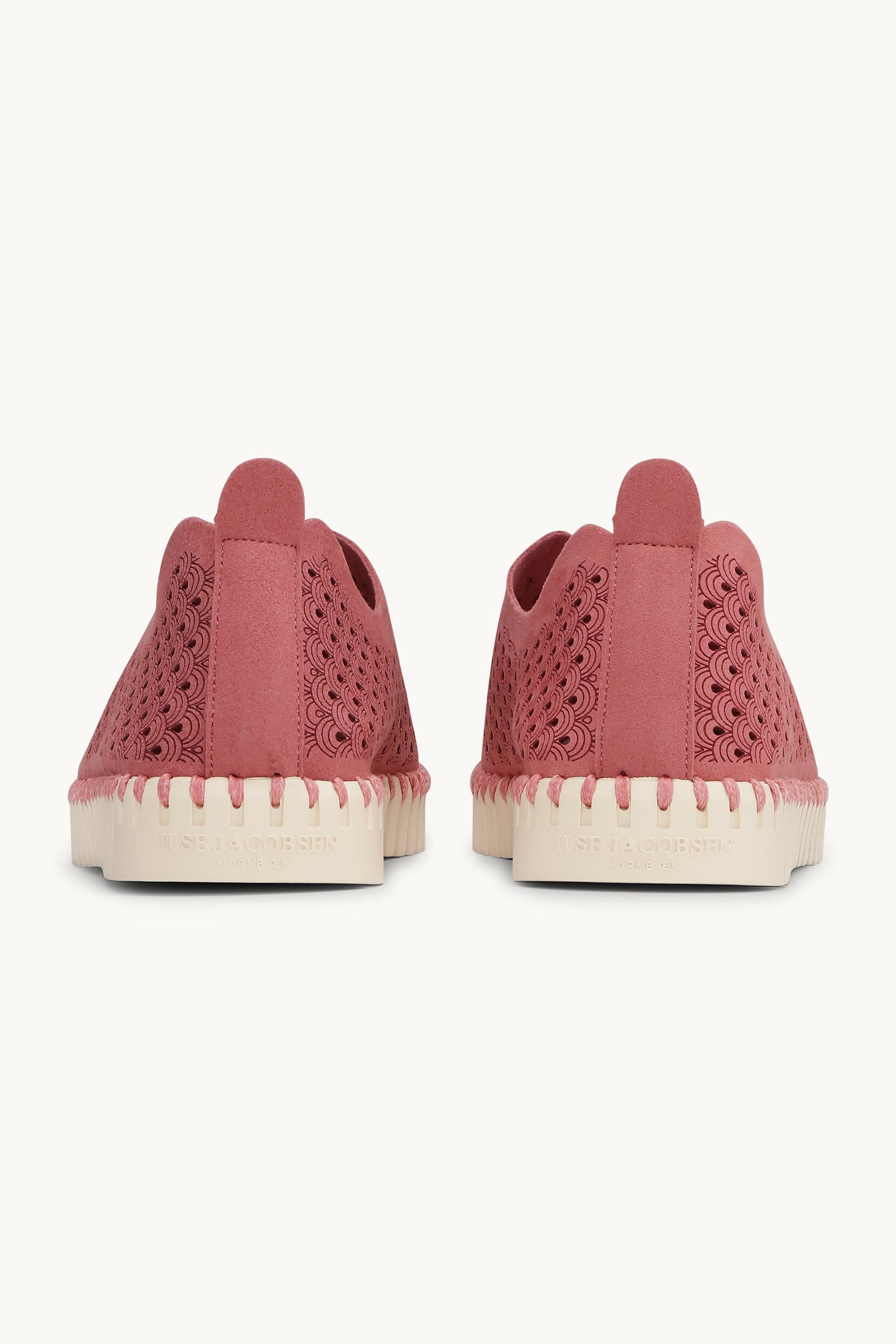 Tulip Flats - Rouge Pearled Ivory