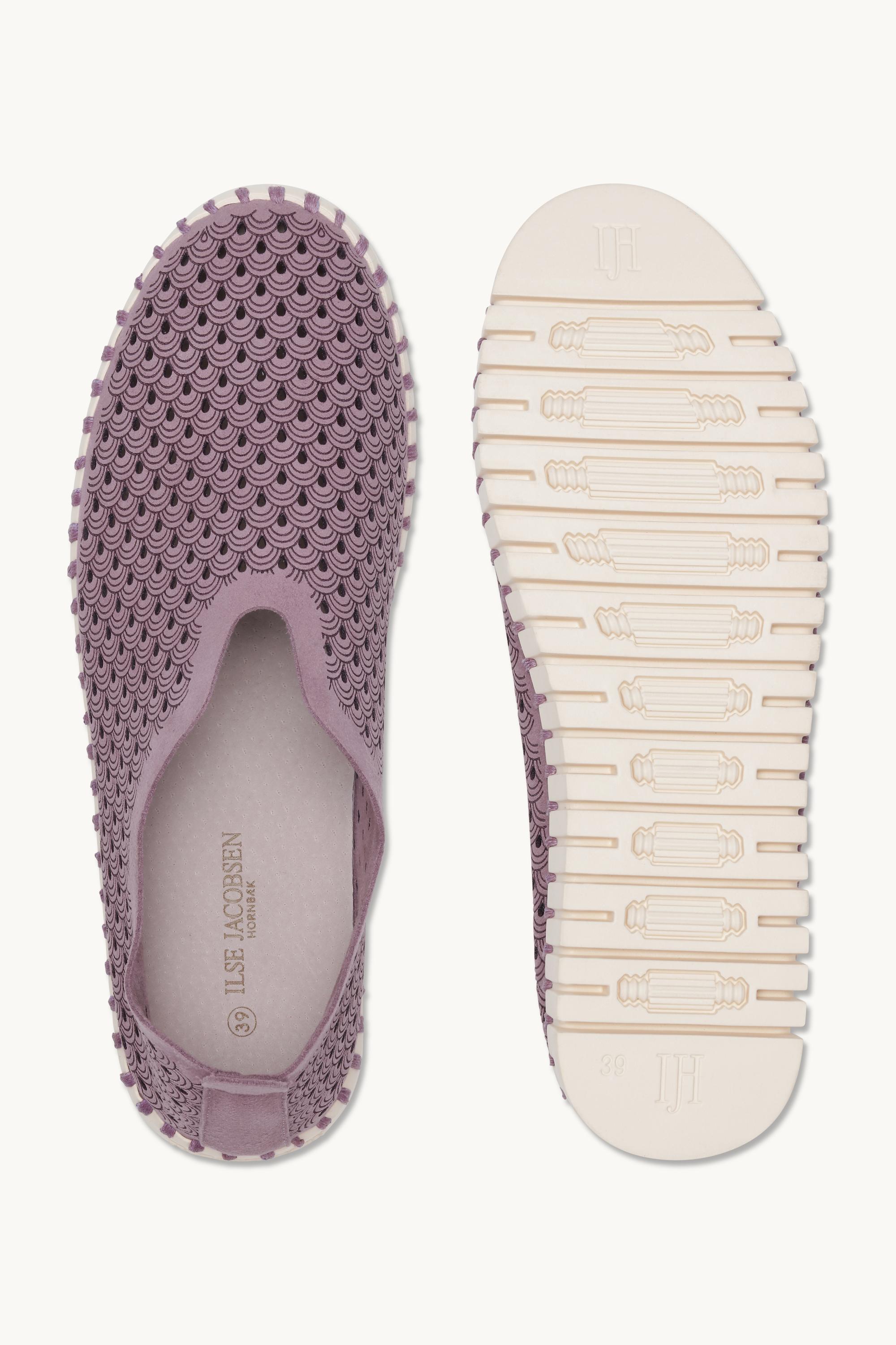 Tulip Flats - Mauve Shadows