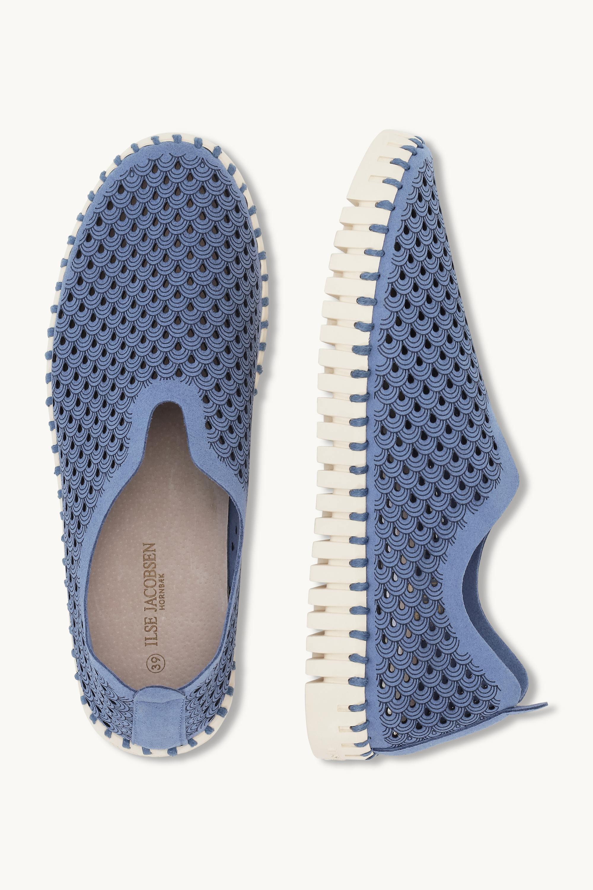 Tulip Flats - Light Regatta