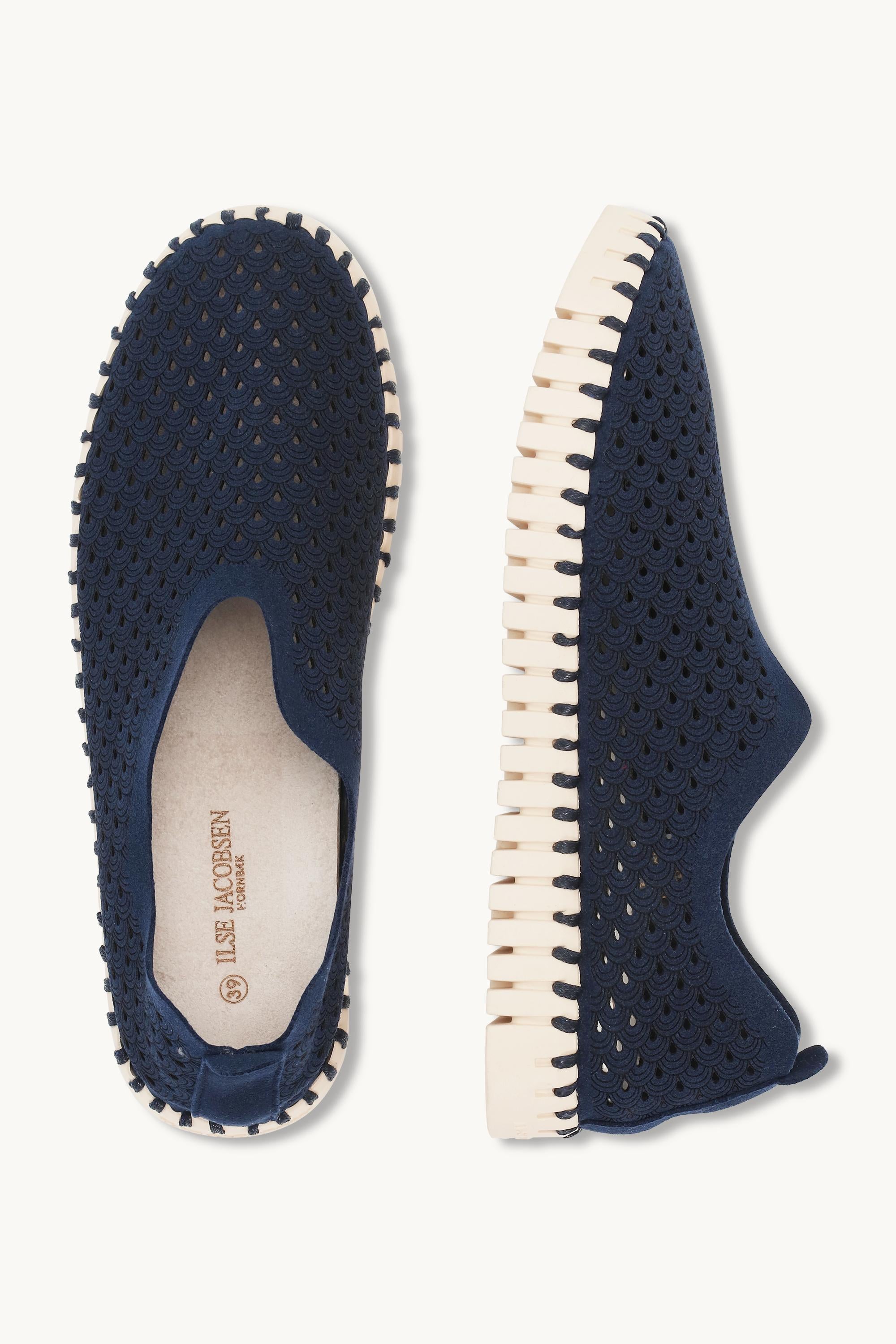 Tulip Flats - Dark Indigo