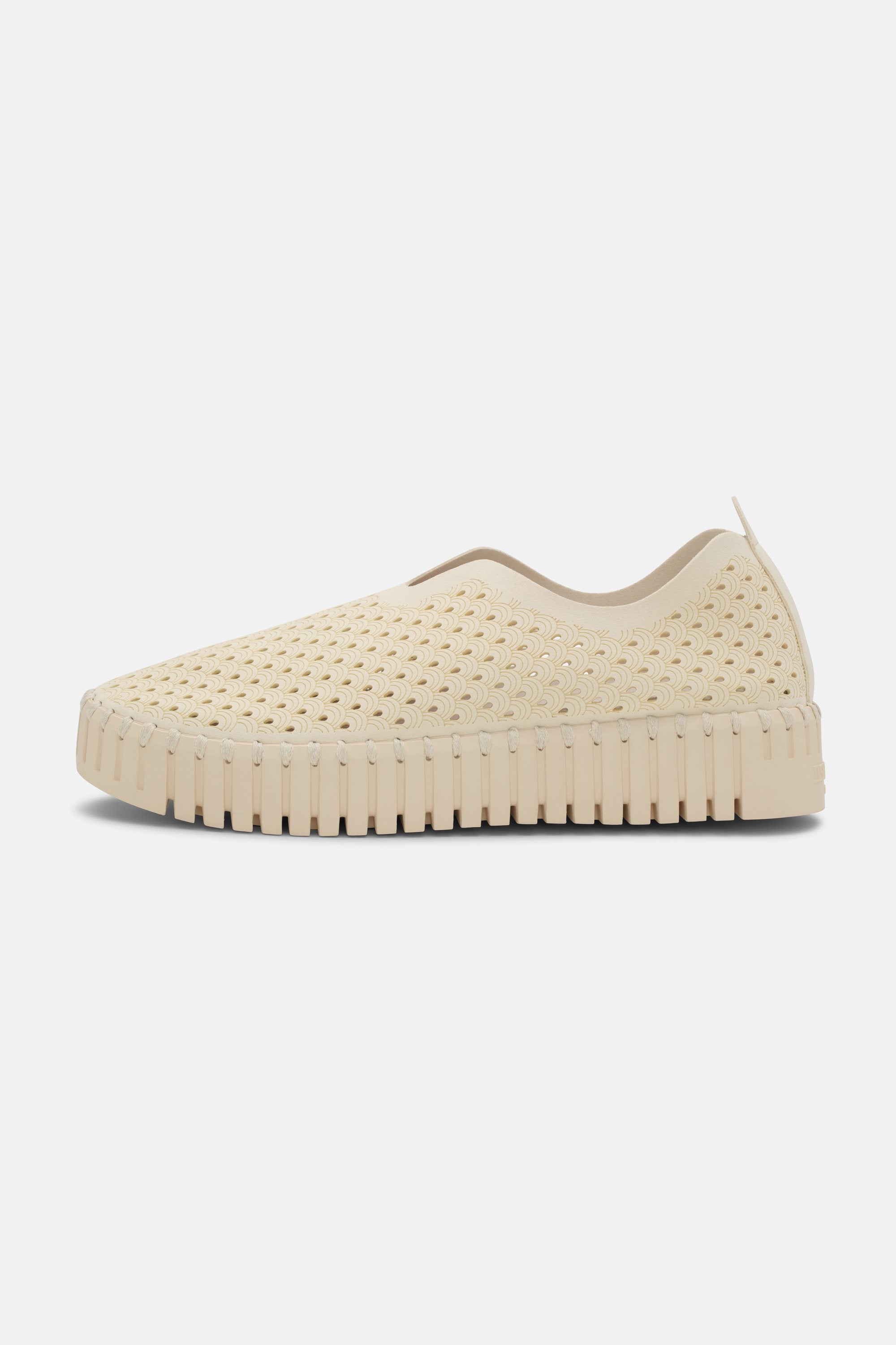 Platform Tulip Flats - Milk Creme