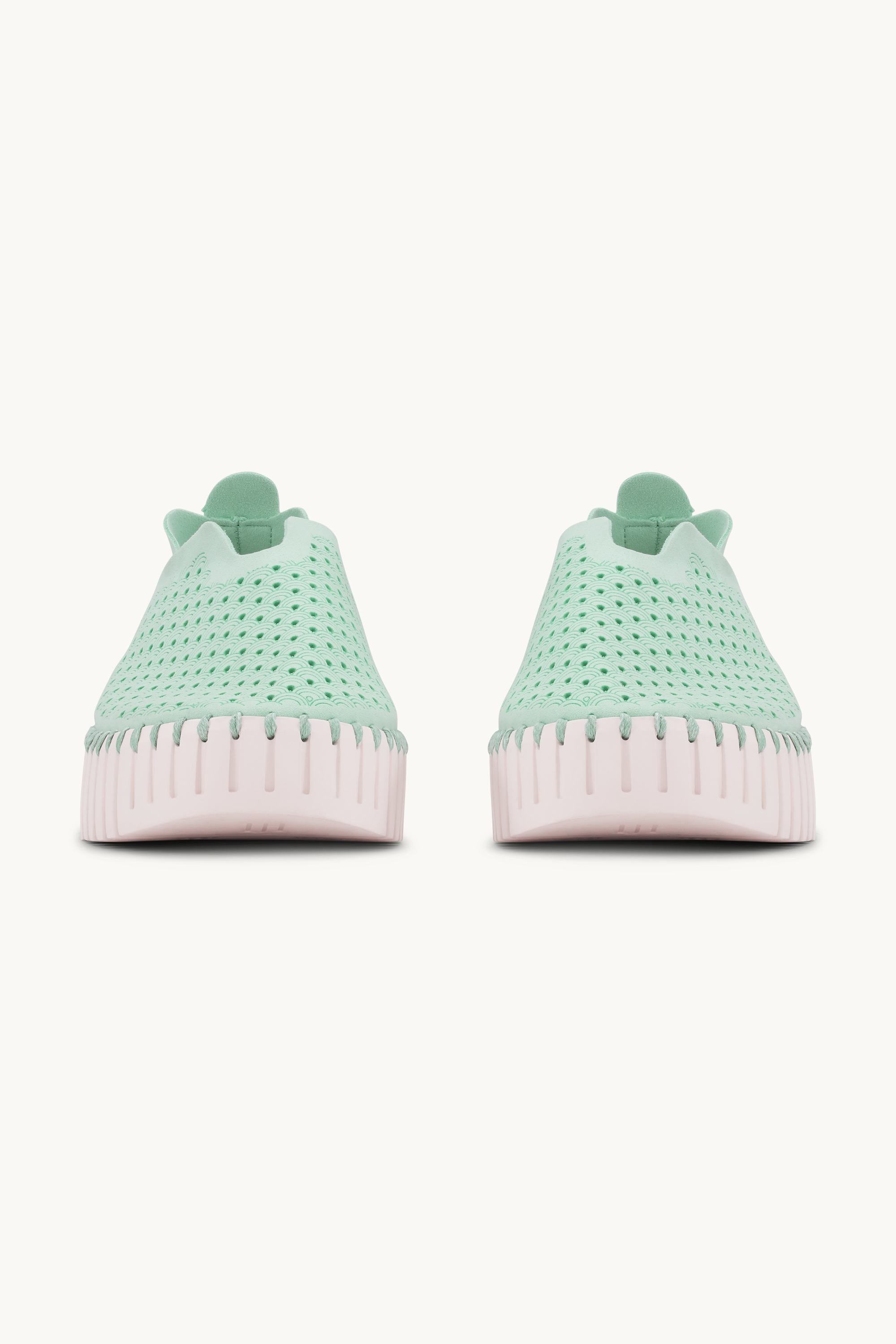 Platform Tulip Flats - Yucca