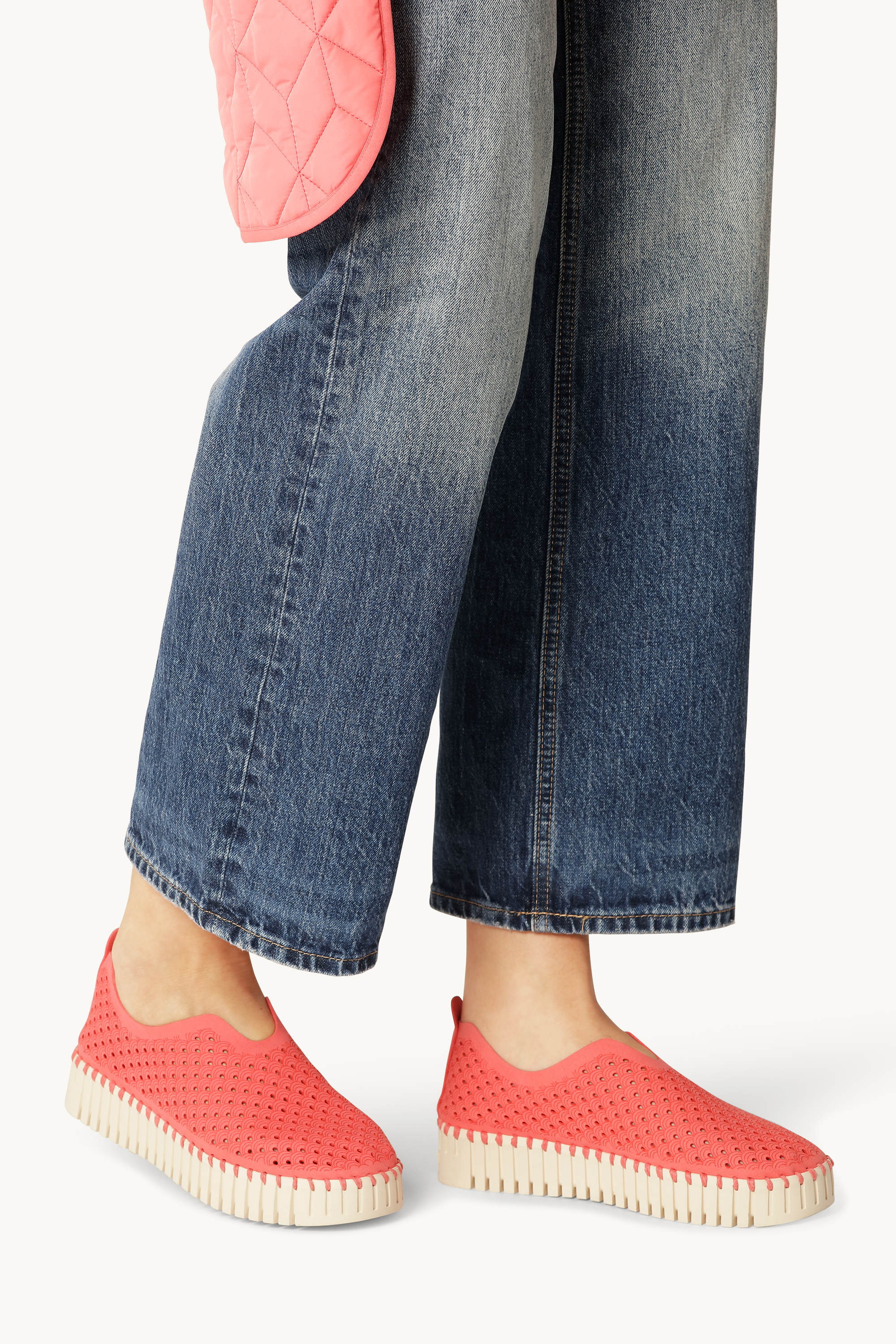 Platform Tulip Flats - Raspberry