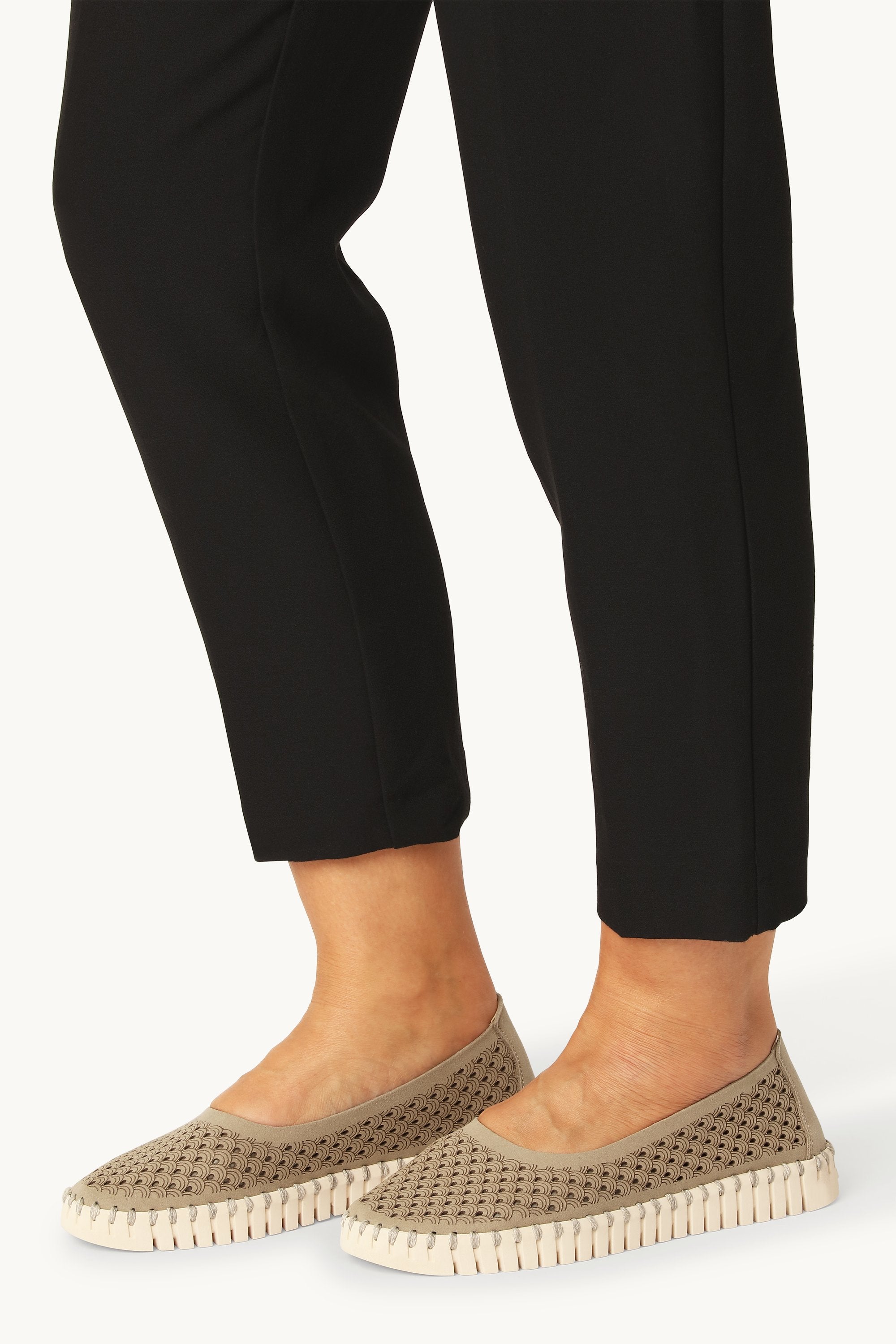 Bailarinas - Coriander Pearled Ivory