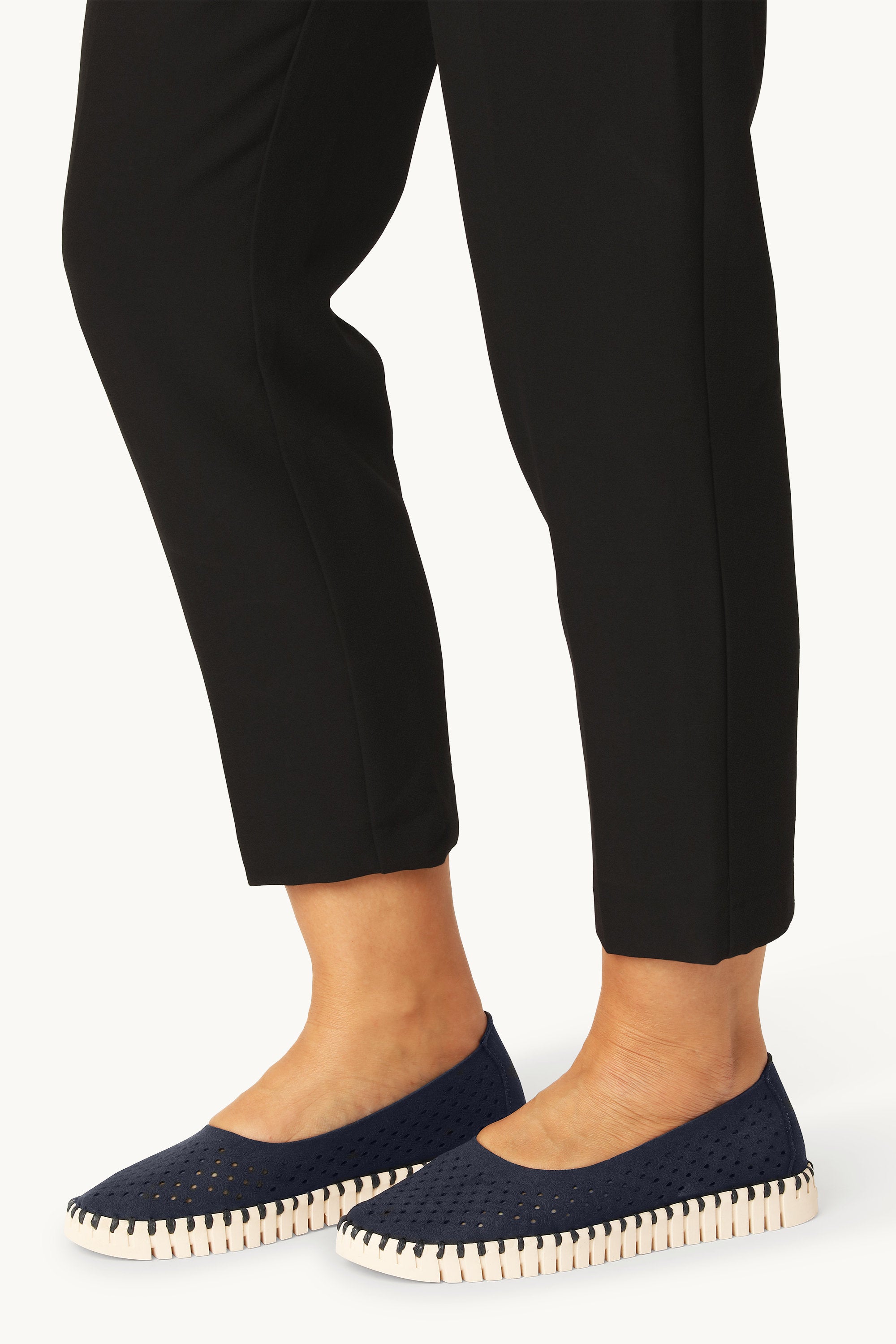 Bailarinas - Dark Indigo Pearled Ivory