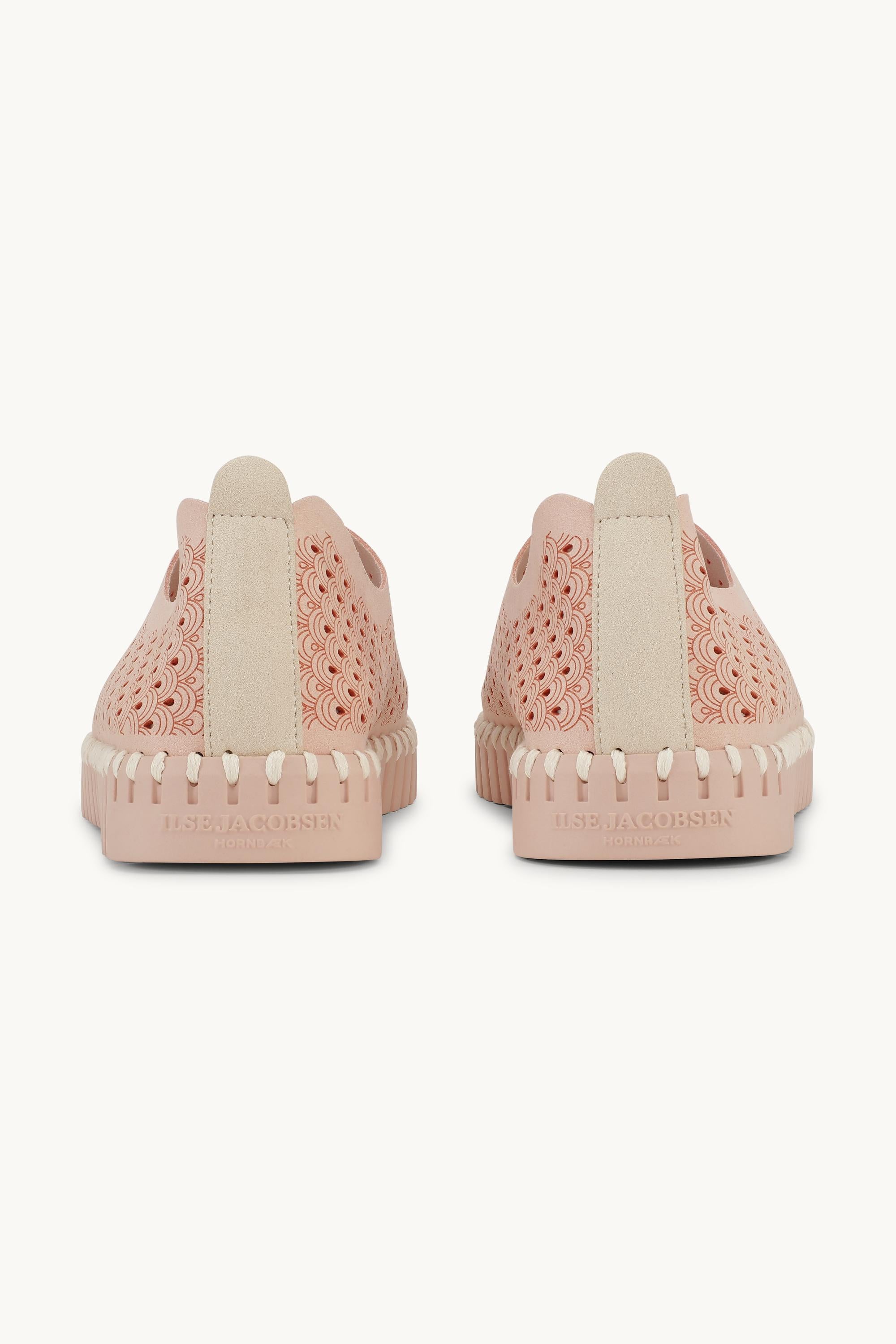 Tulip Flats - Adobe Rose Adobe Rose