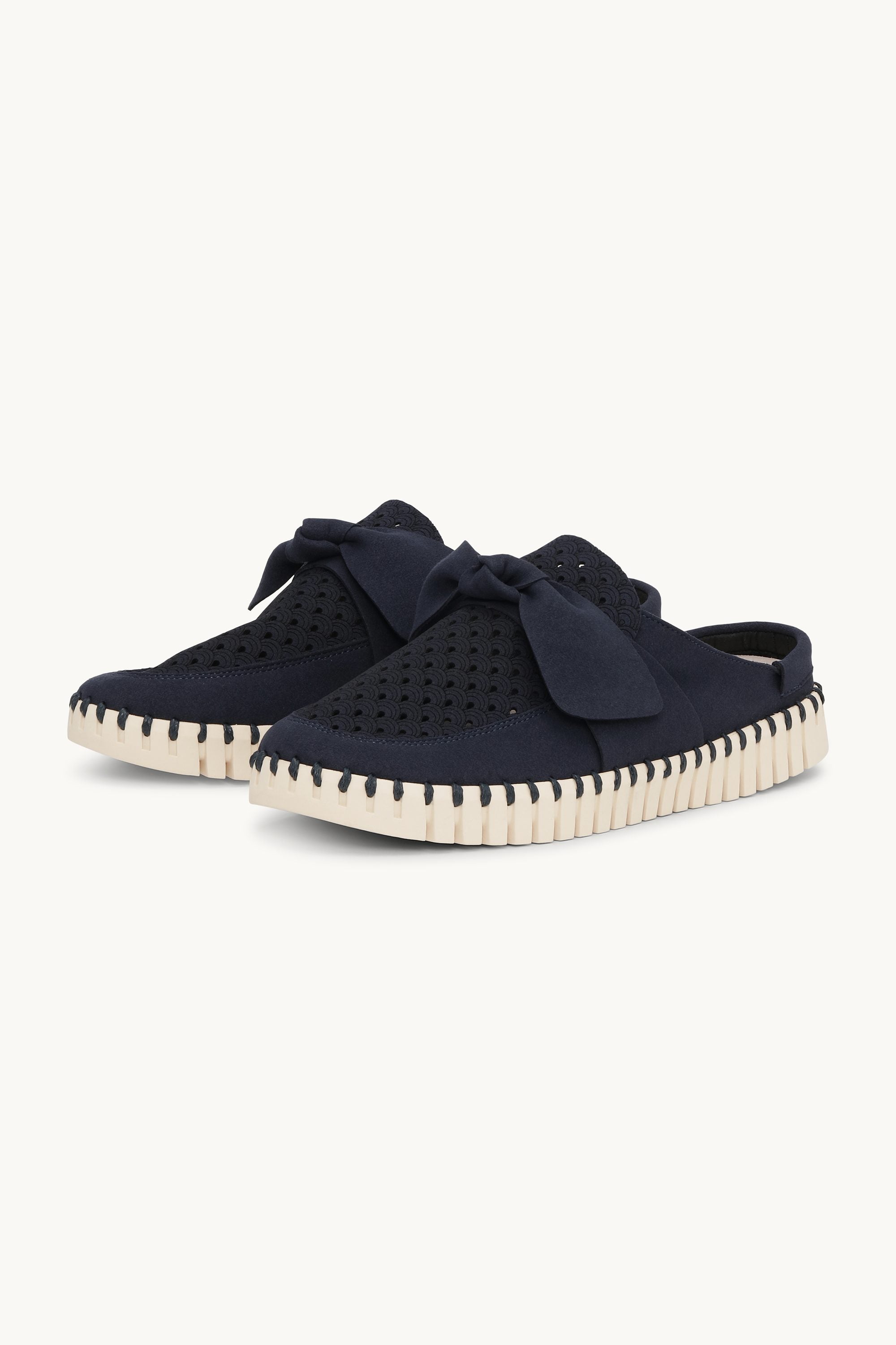 Tulip Slip-In - Dark Indigo Pearled Ivory