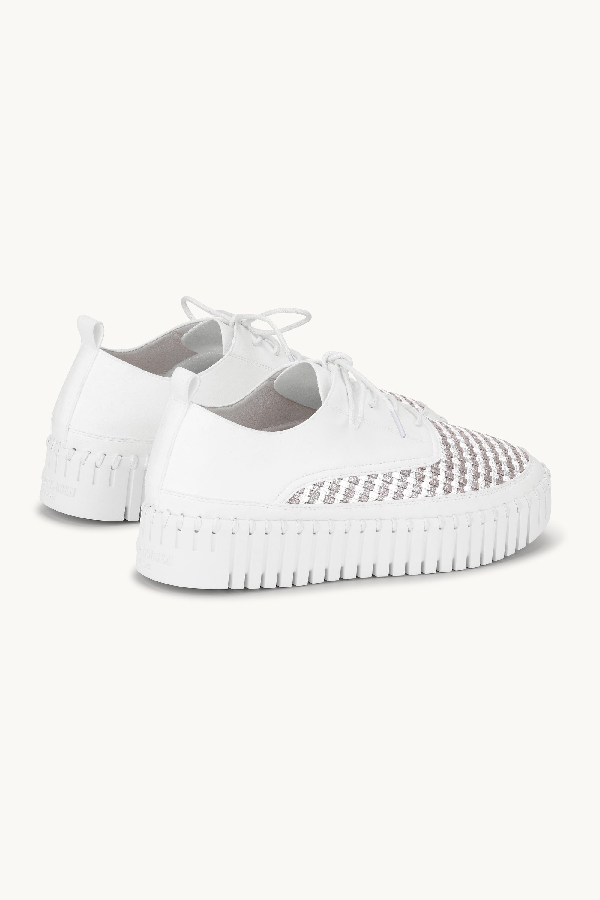 Tulip Flats With Laces - White White