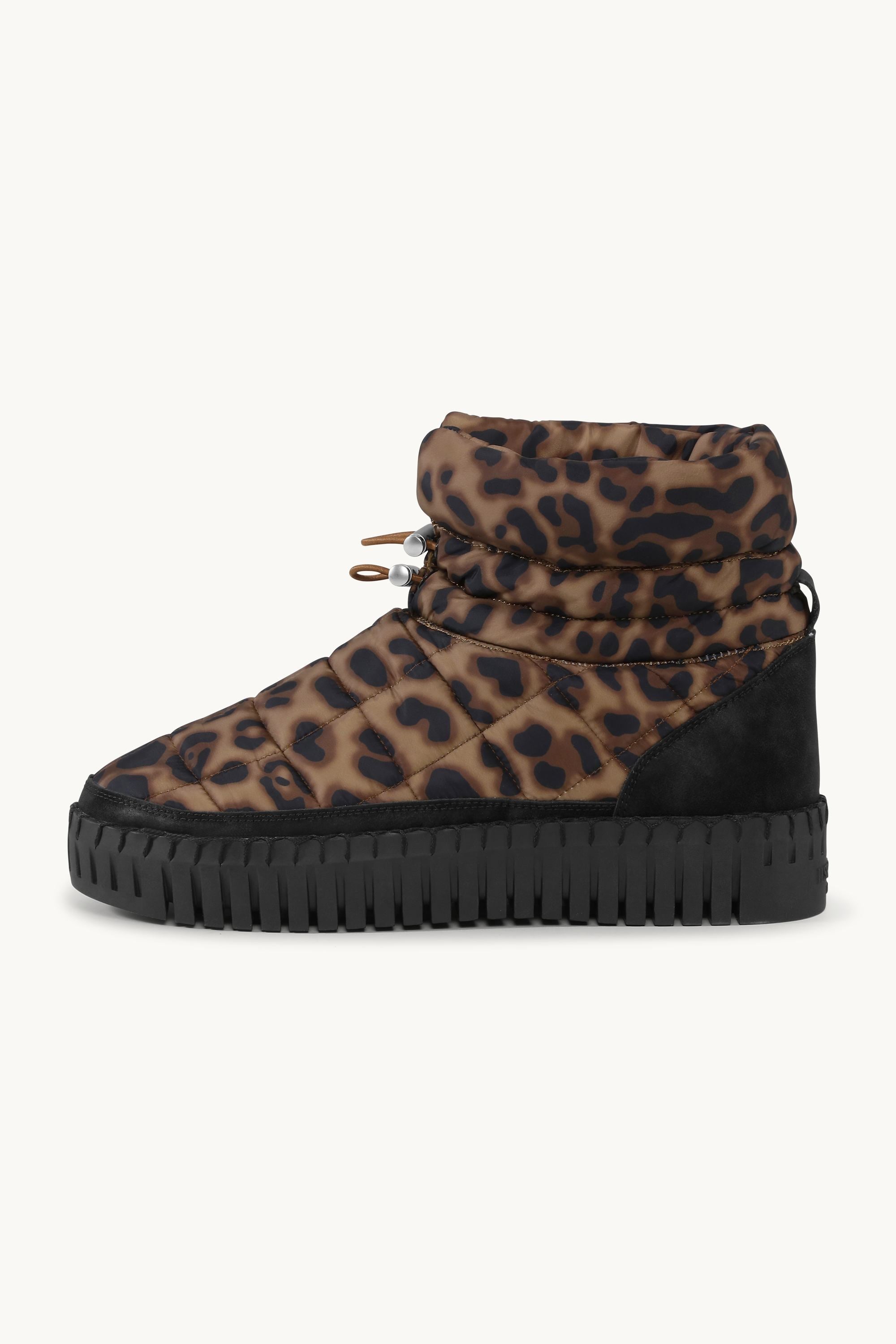 Tulip Padded Winter Boot - Brown Panthera Print Black